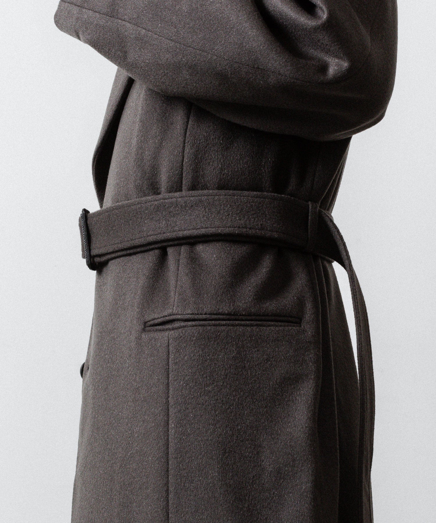 ssstein(シュタイン)のOVERSIZED MAXI-LENGTH PEAK LAPEL COAT - GREY KHAKIの公式通販サイトsession福岡セレクトショップ