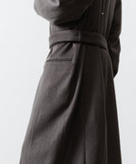 画像をギャラリービューアに読み込む, ssstein(シュタイン)のOVERSIZED MAXI-LENGTH PEAK LAPEL COAT - GREY KHAKIの公式通販サイトsession福岡セレクトショップ
