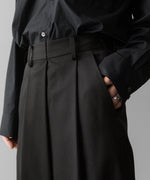 画像をギャラリービューアに読み込む, ssstein(シュタイン)の24AWコレクション OVERTUCKED EXTRA WIDE TROUSERS - DARK CHARCOAL 公式通販サイトsession福岡セレクトショップ
