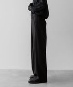 画像をギャラリービューアに読み込む, ssstein(シュタイン)の24AWコレクション OVERTUCKED EXTRA WIDE TROUSERS - DARK CHARCOAL 公式通販サイトsession福岡セレクトショップ
