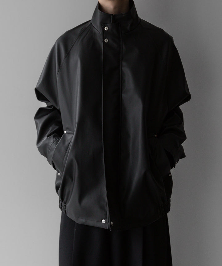 stein(シュタイン)の24SSコレクションSTAND COLLAR ZIP BLOUSONのBLACK(COATING)