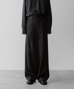 画像をギャラリービューアに読み込む, ssstein(シュタイン)の24AWコレクション OVERTUCKED EXTRA WIDE TROUSERS - DARK CHARCOAL 公式通販サイトsession福岡セレクトショップ
