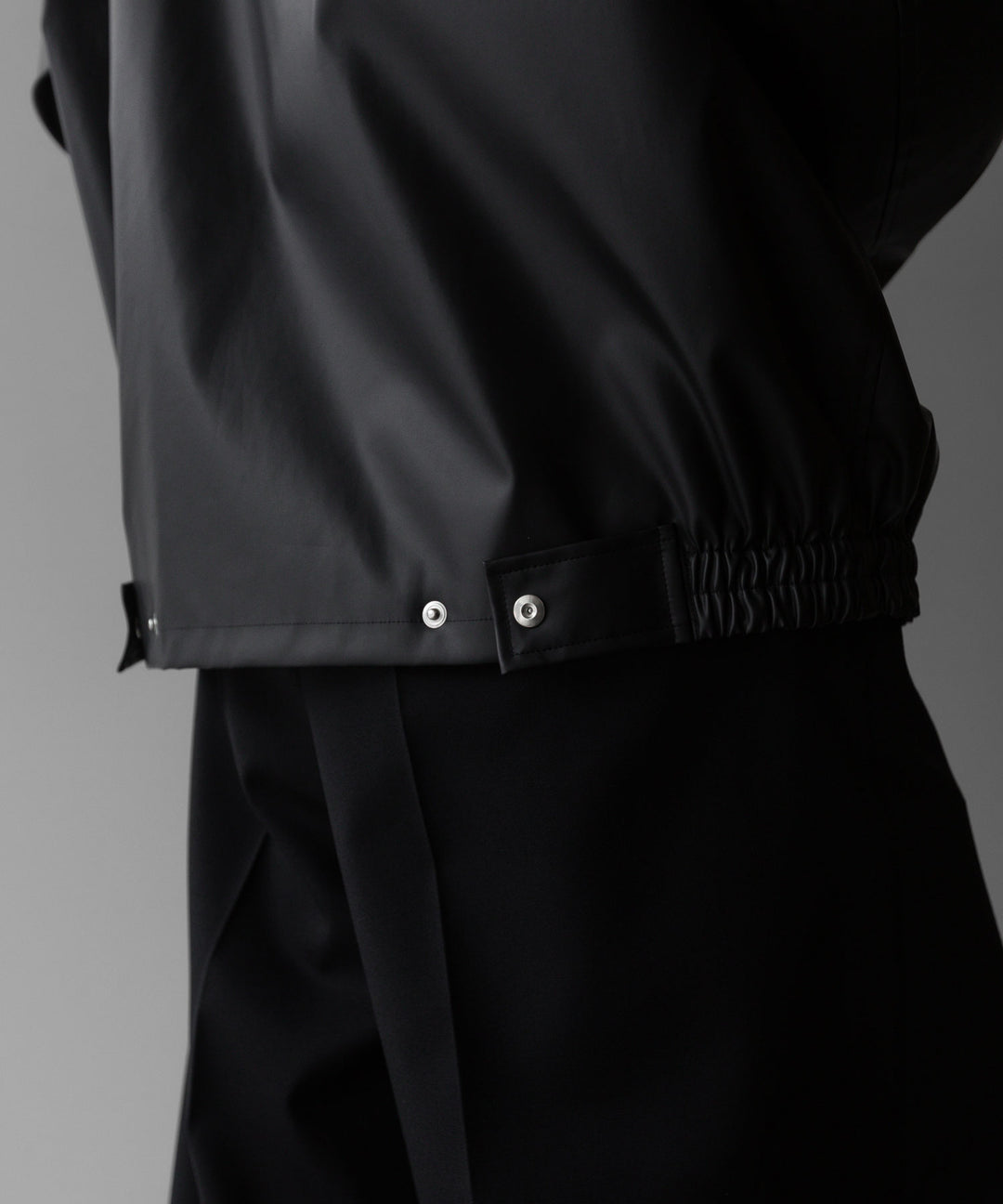 stein(シュタイン)の24SSコレクションSTAND COLLAR ZIP BLOUSONのBLACK(COATING)