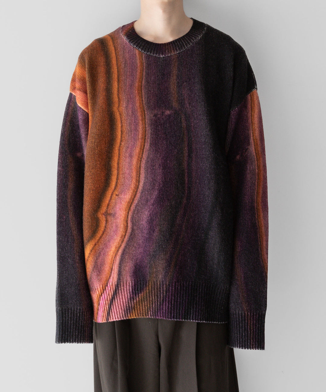 stein(シュタイン)の23AWコレクションEXTRA FINE LAMBS PRINTED KNIT LSのORANGE