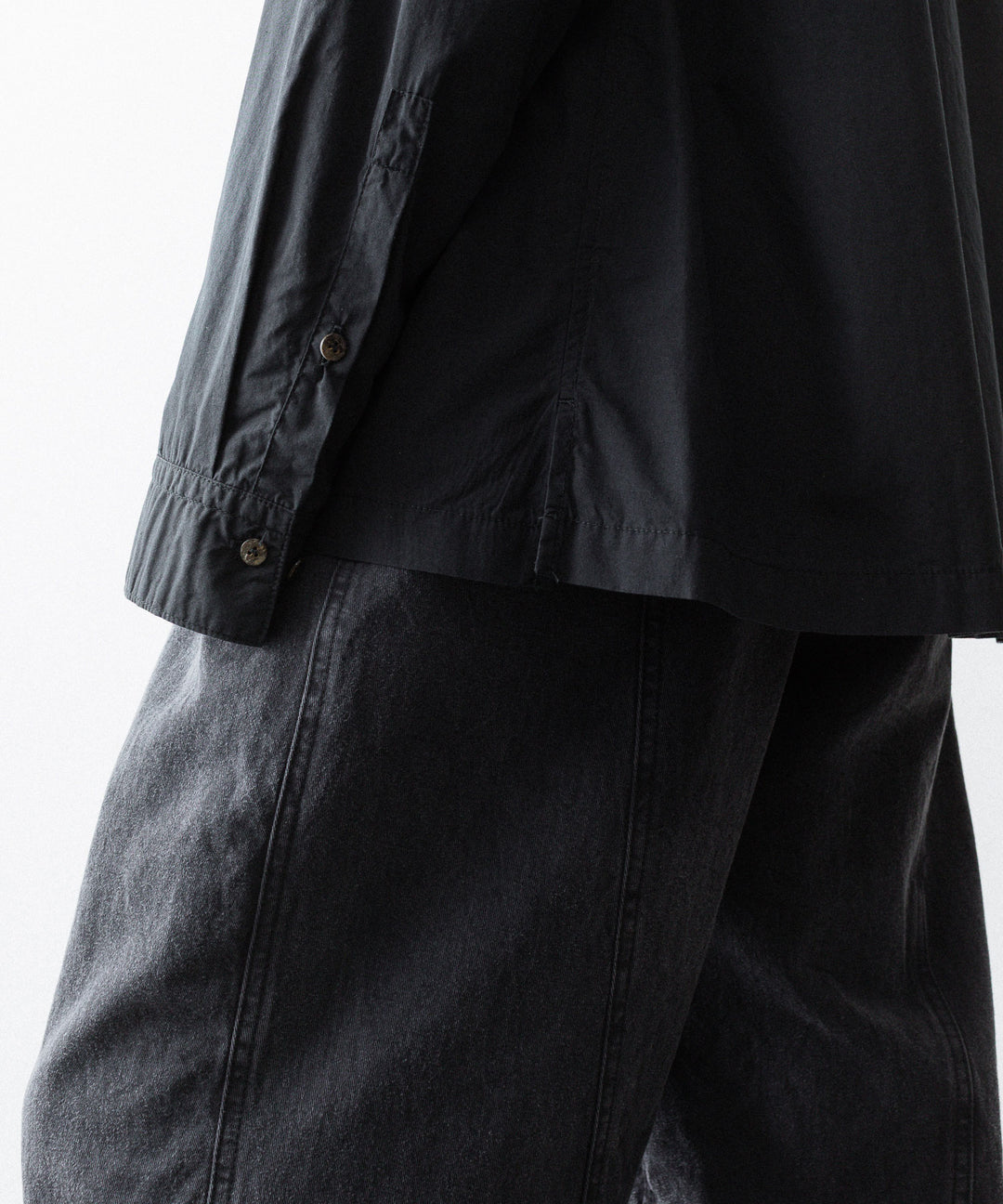The Viridi-anneザ ヴィリディアンのCO/LY TYPEWRITER PO SHIRTのBLACK公式通販サイトsession福岡セレクトショップ