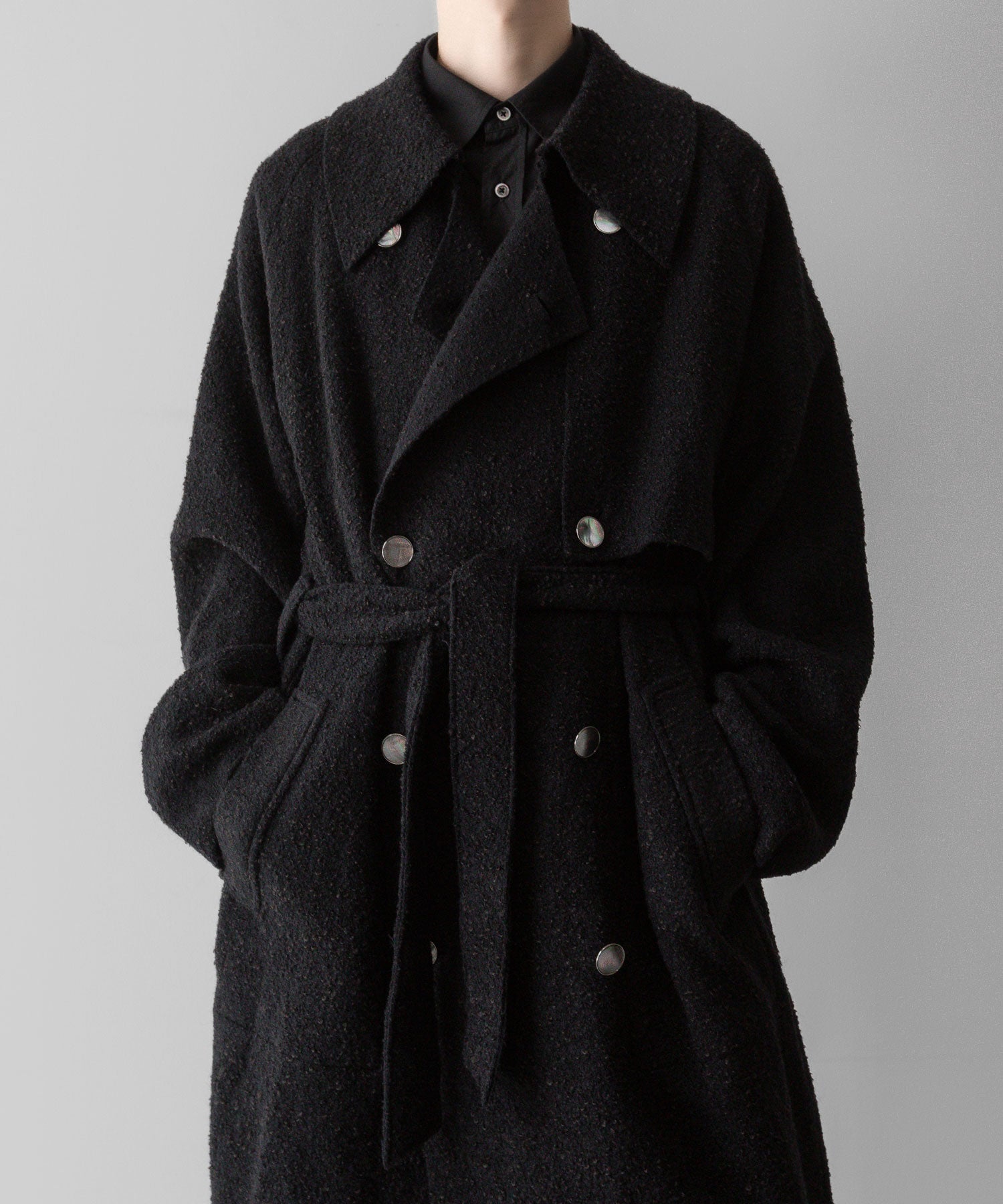 【Fujimoto】REVERSIBLE LESS SEWING COAT - BLACK