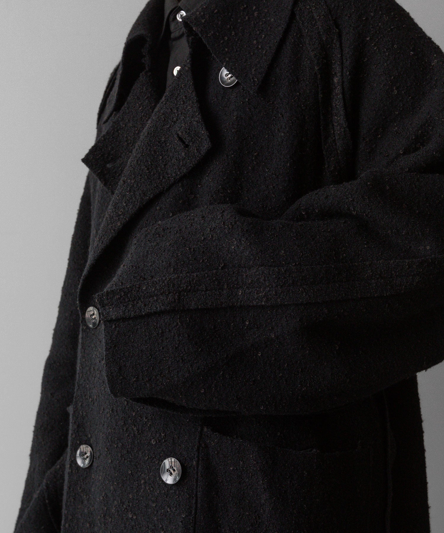 【Fujimoto】REVERSIBLE LESS SEWING COAT - BLACK