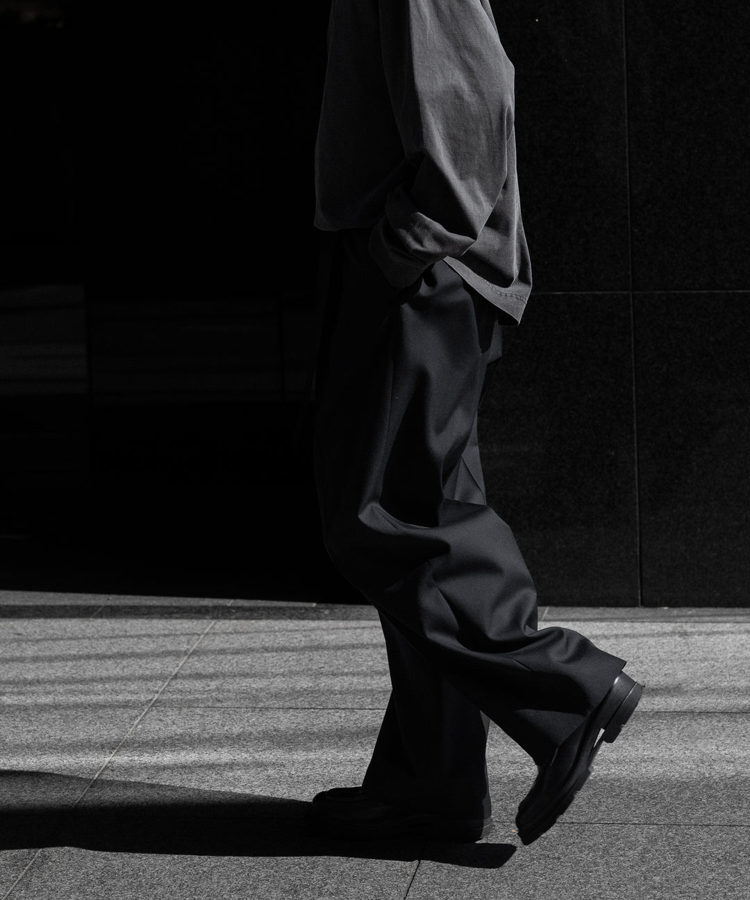 【ssstein】BELTED WIDE TROUSERS - BLACK