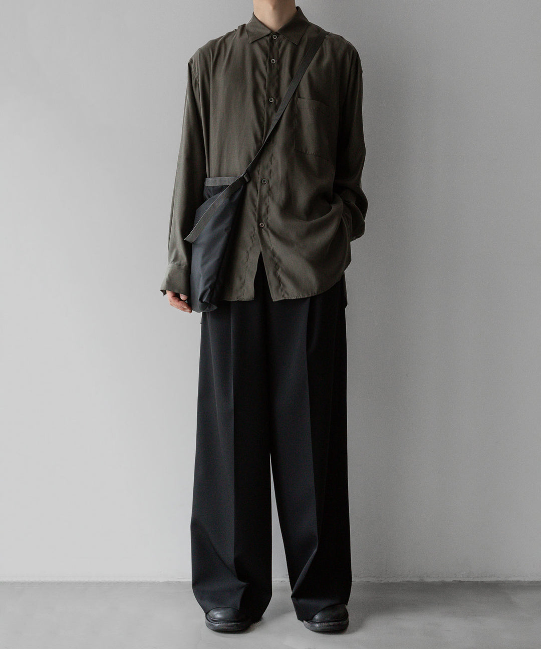 【stein】ssstein シュタインのOVERSIZED CUPRO LS SHIRT - GREY KHAKI 公式通販サイトsession福岡セレクトショップ