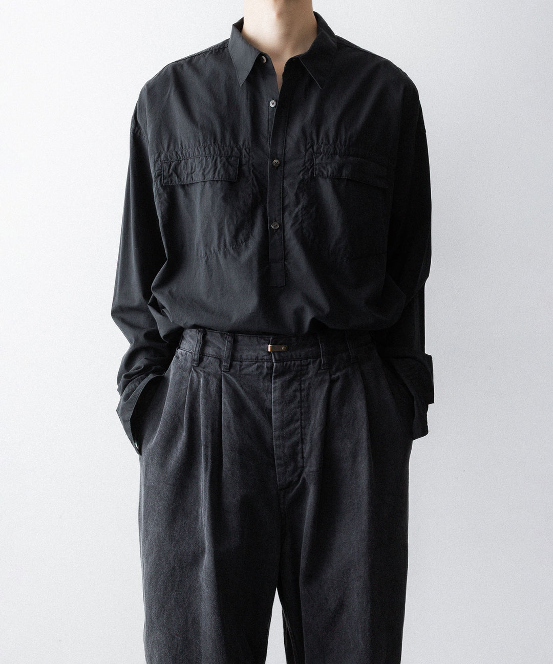 The Viridi-anneザ ヴィリディアンのCO/LY TYPEWRITER PO SHIRTのBLACK公式通販サイトsession福岡セレクトショップ