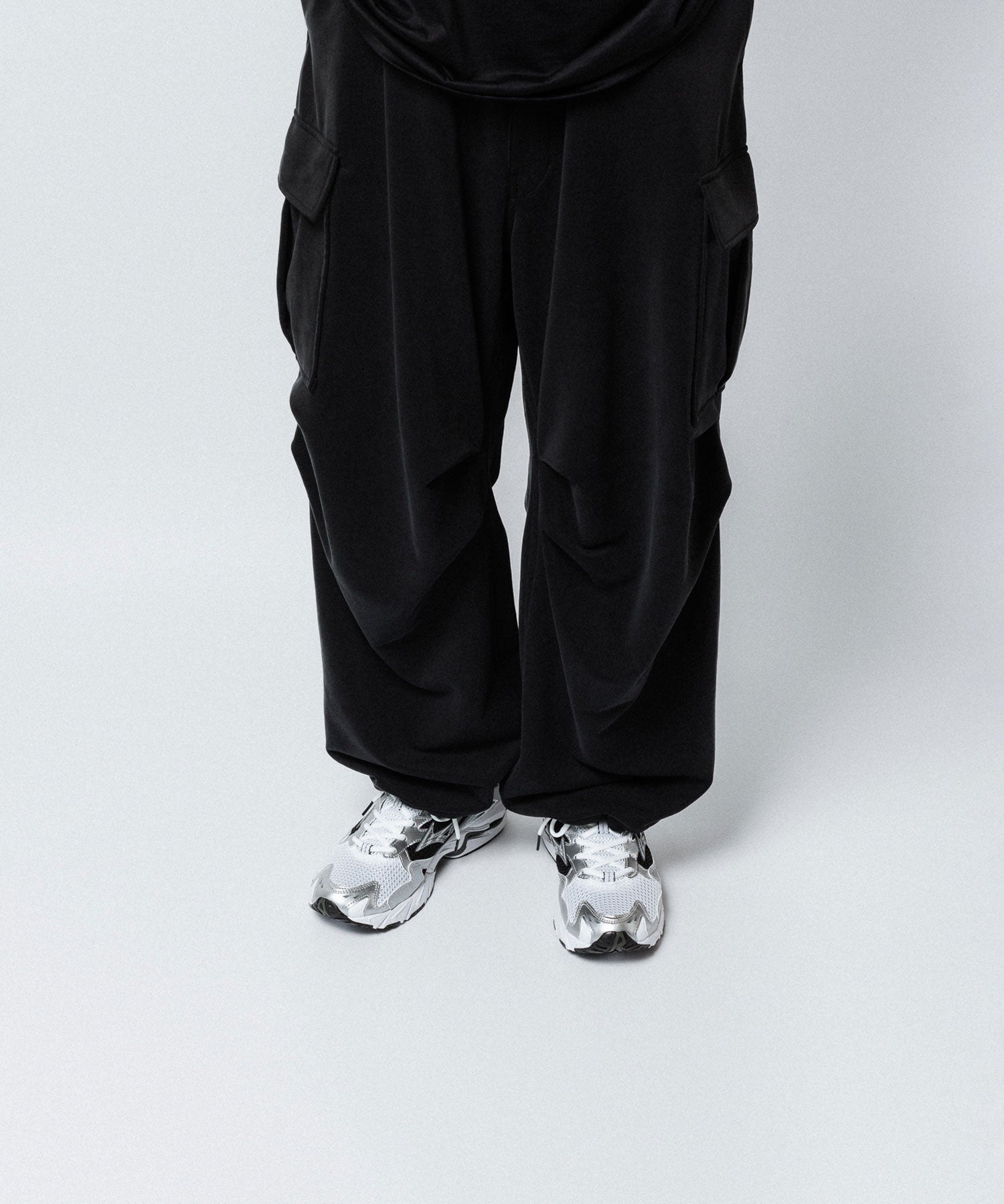 MIZUNO-ミズノのWAVE RIDER 10のWHITE×SILVER×BLACK公式通販サイトsession福岡セレクトショップ