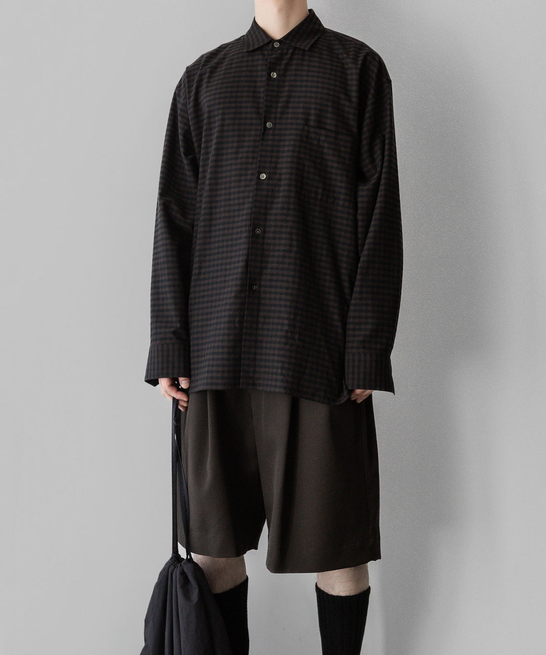 ssstein stein(シュタイン)の24SSコレクションWIDE EASY SHORT TROUSERSのMILITARY KHAKI 公式通販サイトsession福岡セレクトショップ