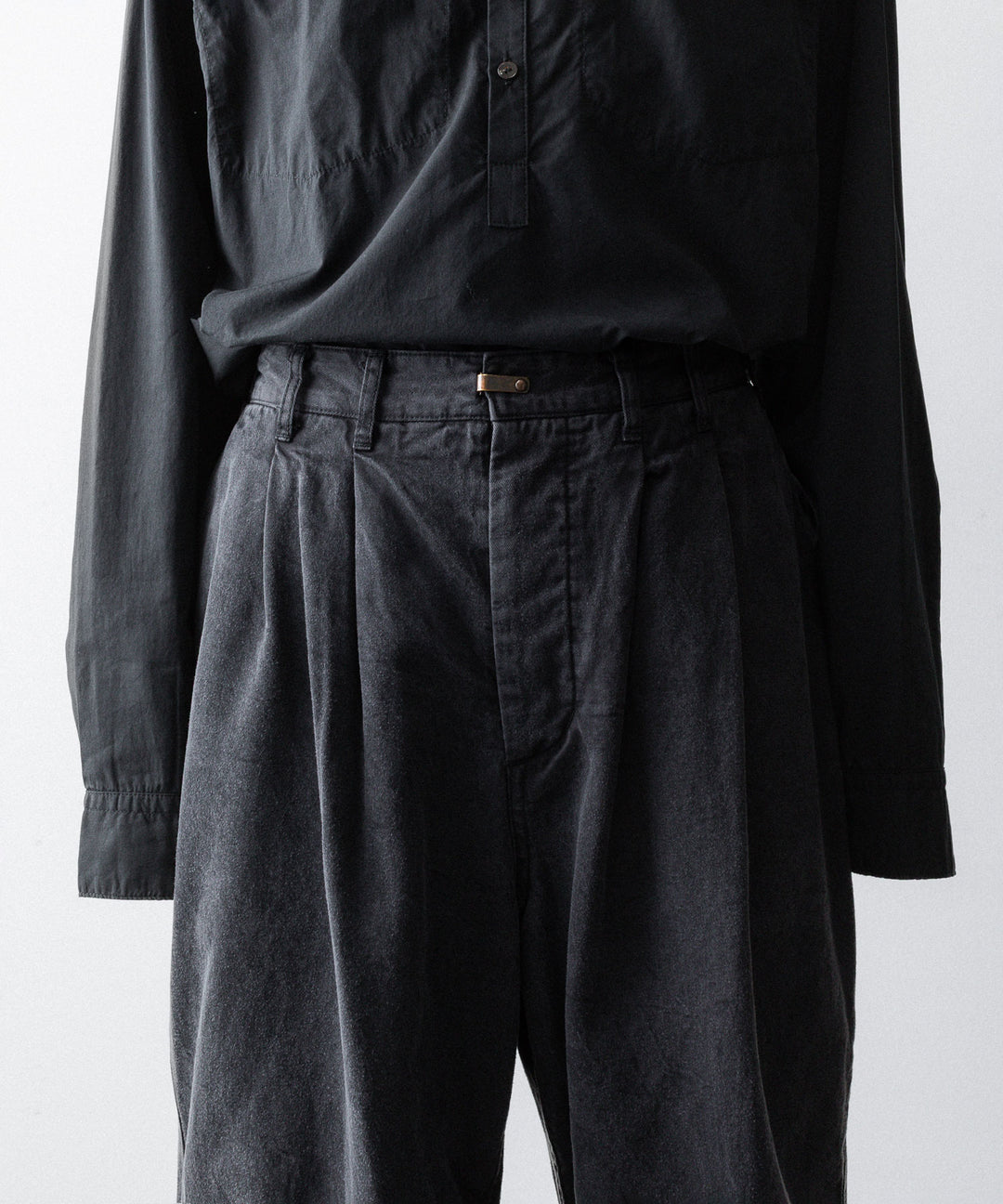 The Viridi-anneザ ヴィリディアンのCO/TE WIDE PANTSのBLACK公式通販サイトsession福岡セレクトショップ