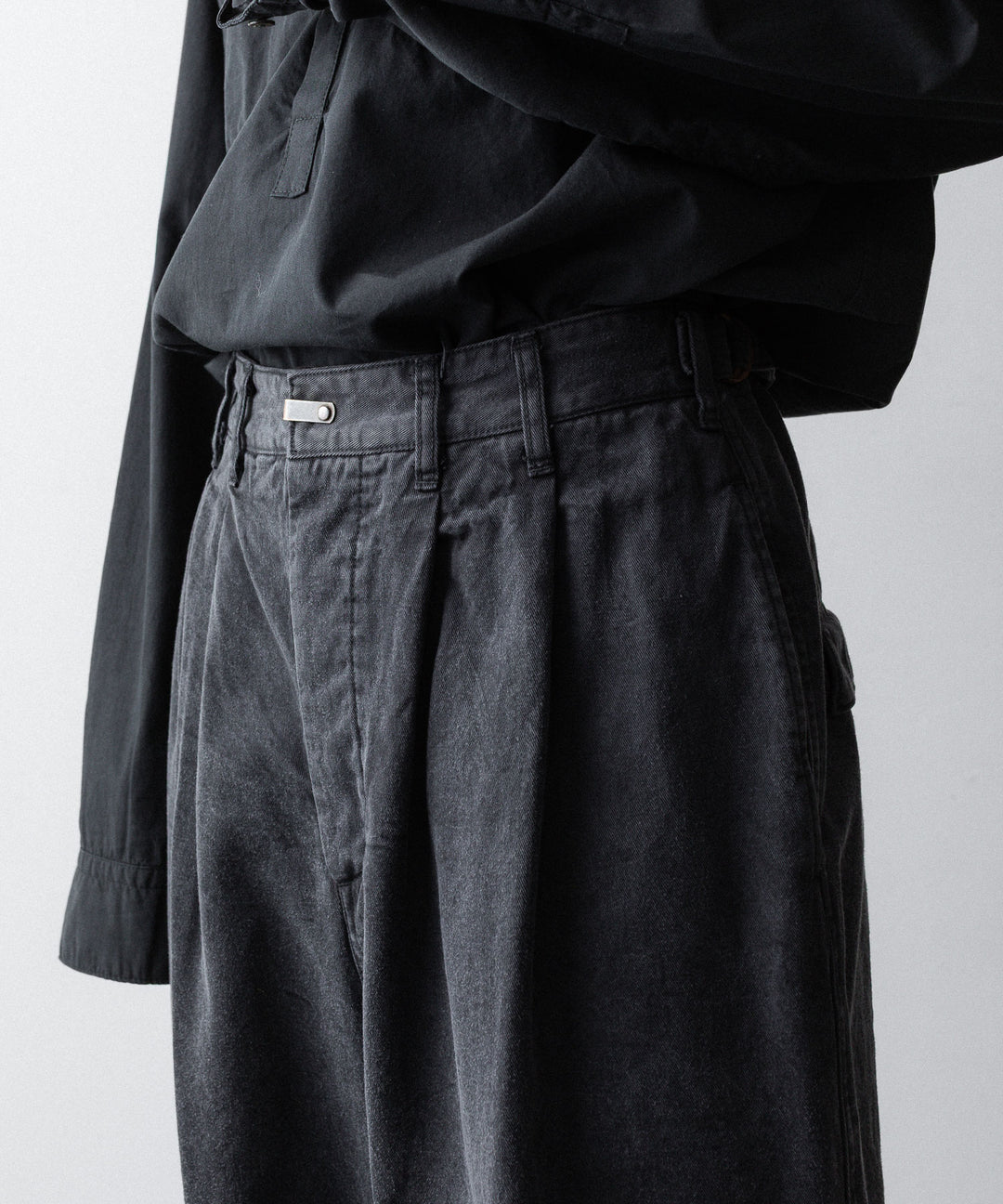 The Viridi-anneザ ヴィリディアンのCO/TE WIDE PANTSのBLACK公式通販サイトsession福岡セレクトショップ