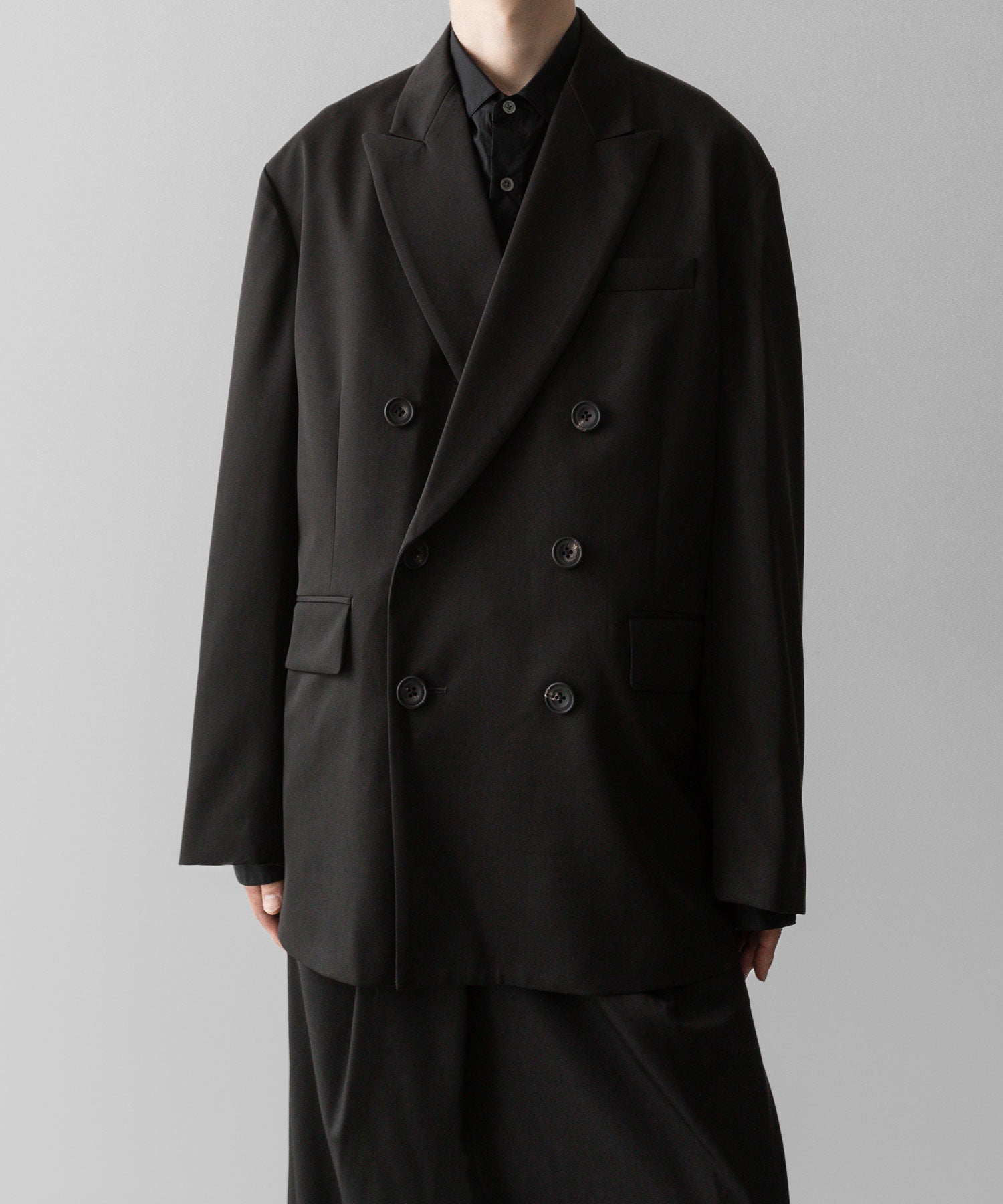 ssstein(シュタイン)の24AWコレクション OVERSIZED DOUBLE BREASTED JACKET - DARK CHARCOAL 公式通販サイトsession福岡セレクトショップ