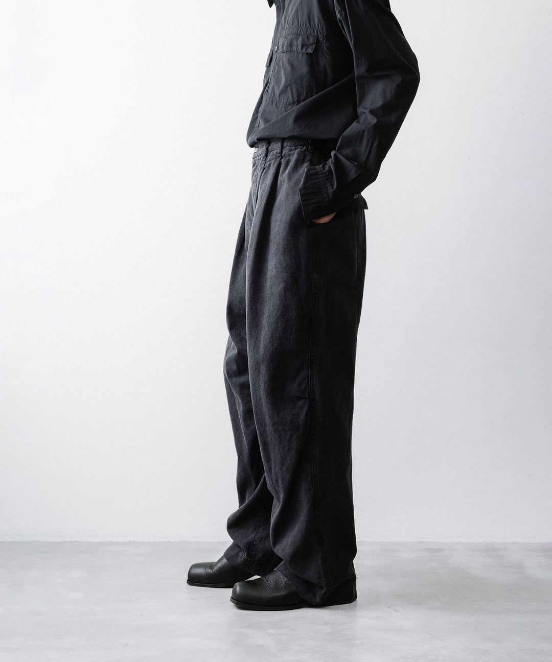 The Viridi-anneザ ヴィリディアンのCO/TE WIDE PANTSのBLACK公式通販サイトsession福岡セレクトショップ