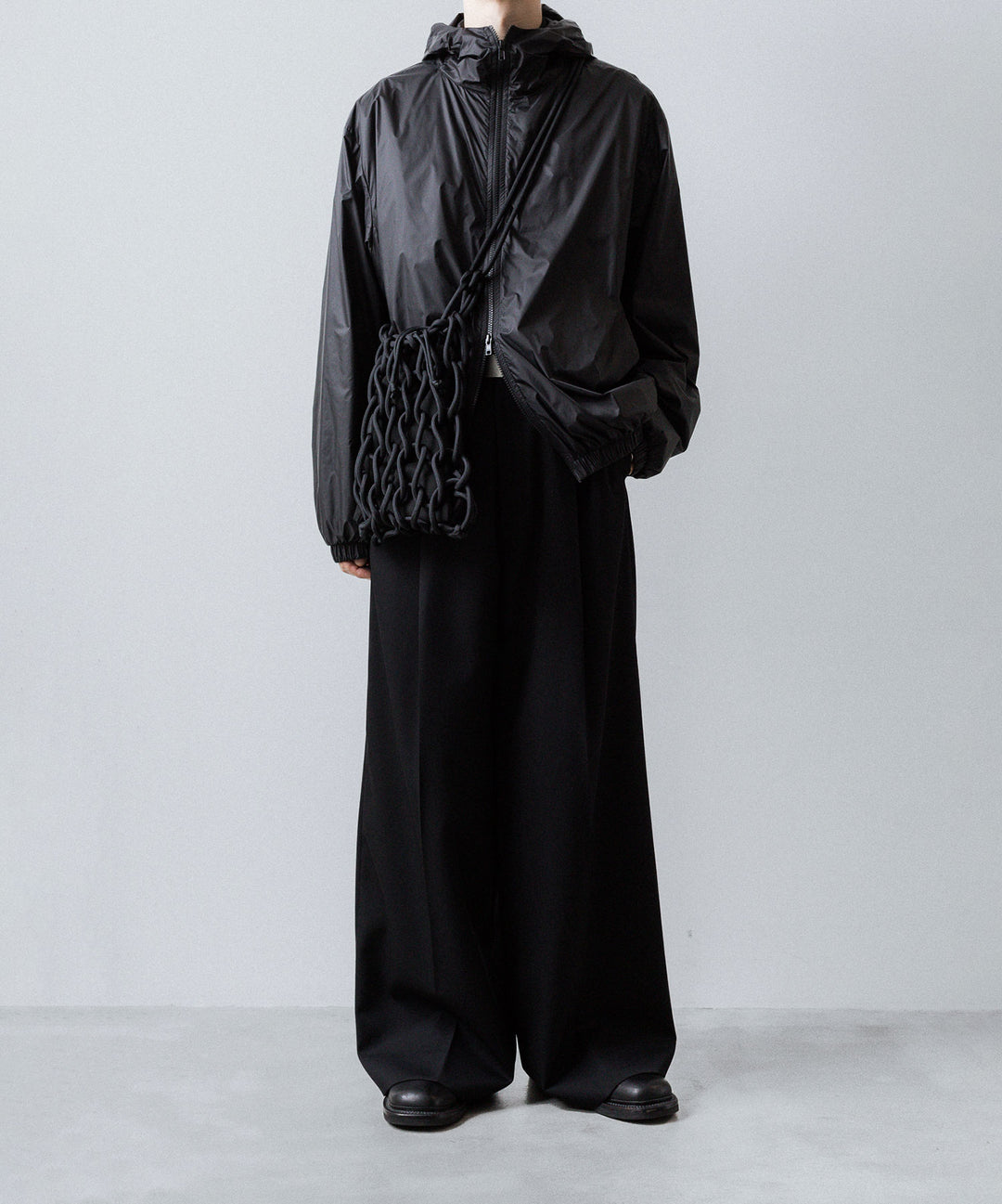 ssstein(シュタイン)のEXTRA WIDE TROUSERS (2/90 WOOL GABARDINE) - BLACKの公式通販サイトsession福岡セレクトショップ