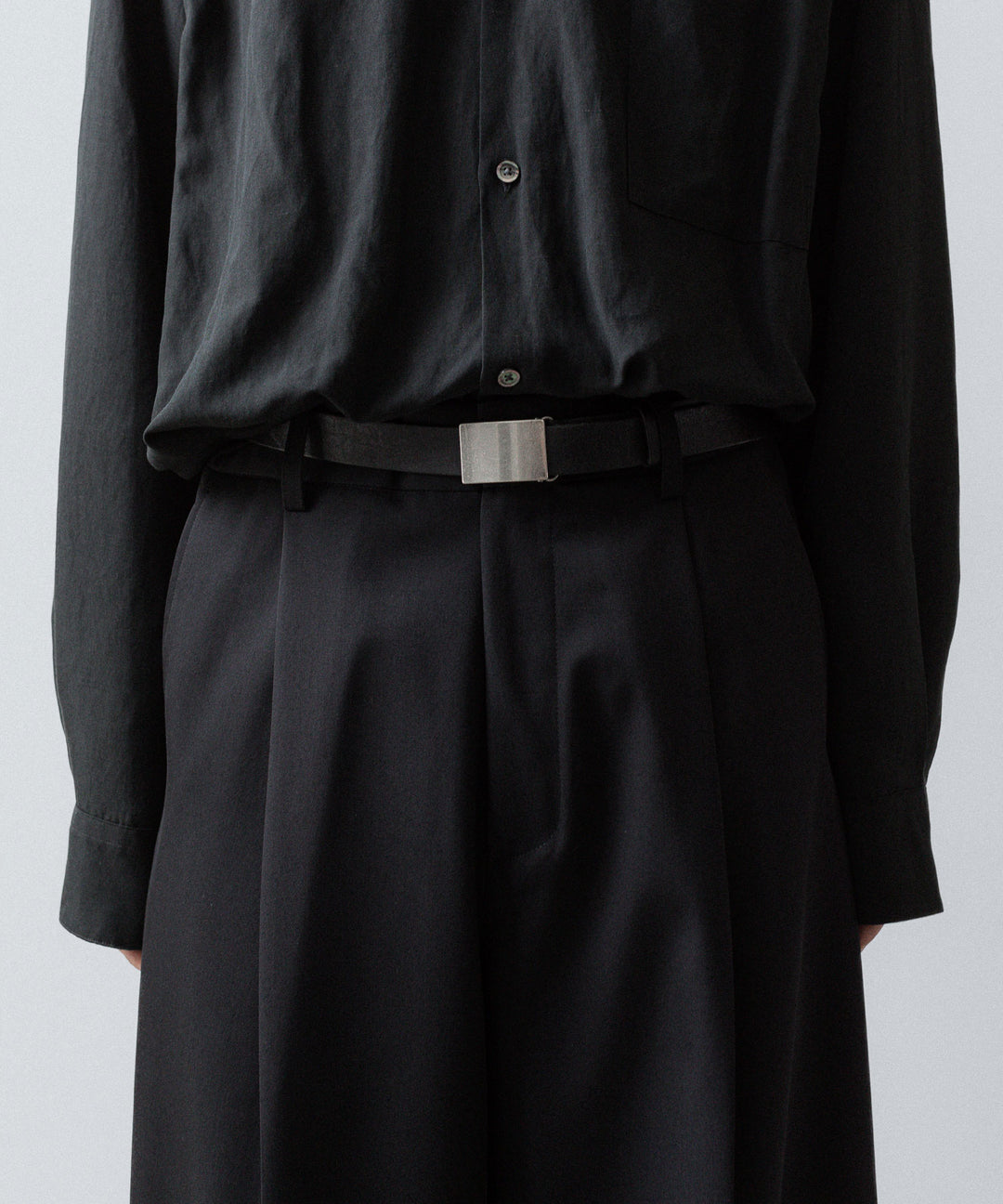 ssstein(シュタイン)のEXTRA WIDE TROUSERS (2/90 WOOL GABARDINE) - BLACKの公式通販サイトsession福岡セレクトショップ