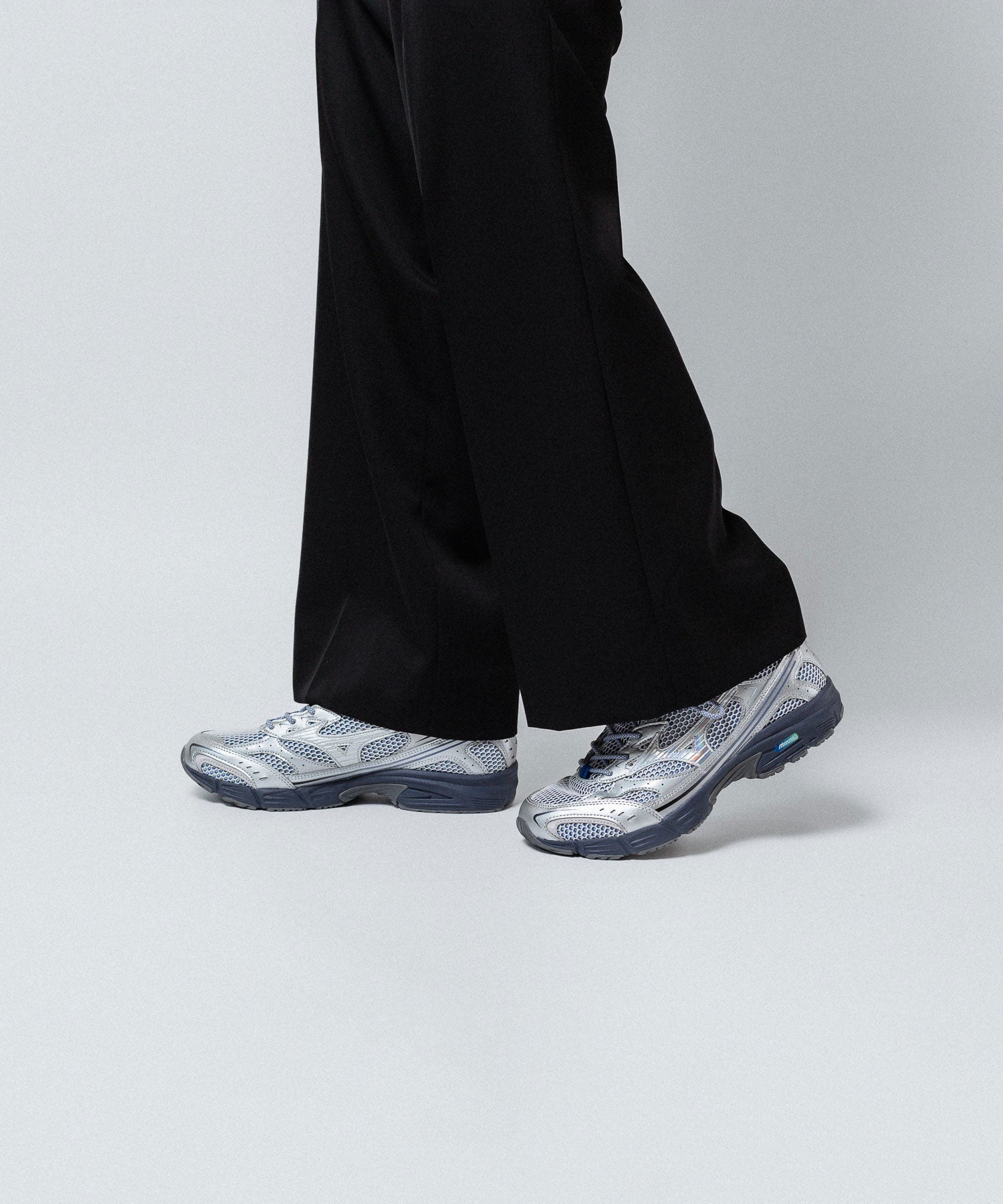 MIZUNO-ミズノのMXRのWHITE×SILVER×PURPLE公式通販サイトsession福岡セレクトショップ