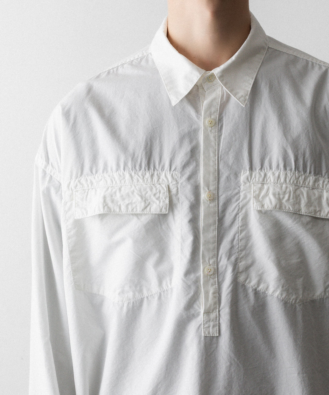 The Viridi-anneザ ヴィリディアンのCO/LY TYPEWRITER PO SHIRTのWHITE 公式通販サイトsession福岡セレクトショップ