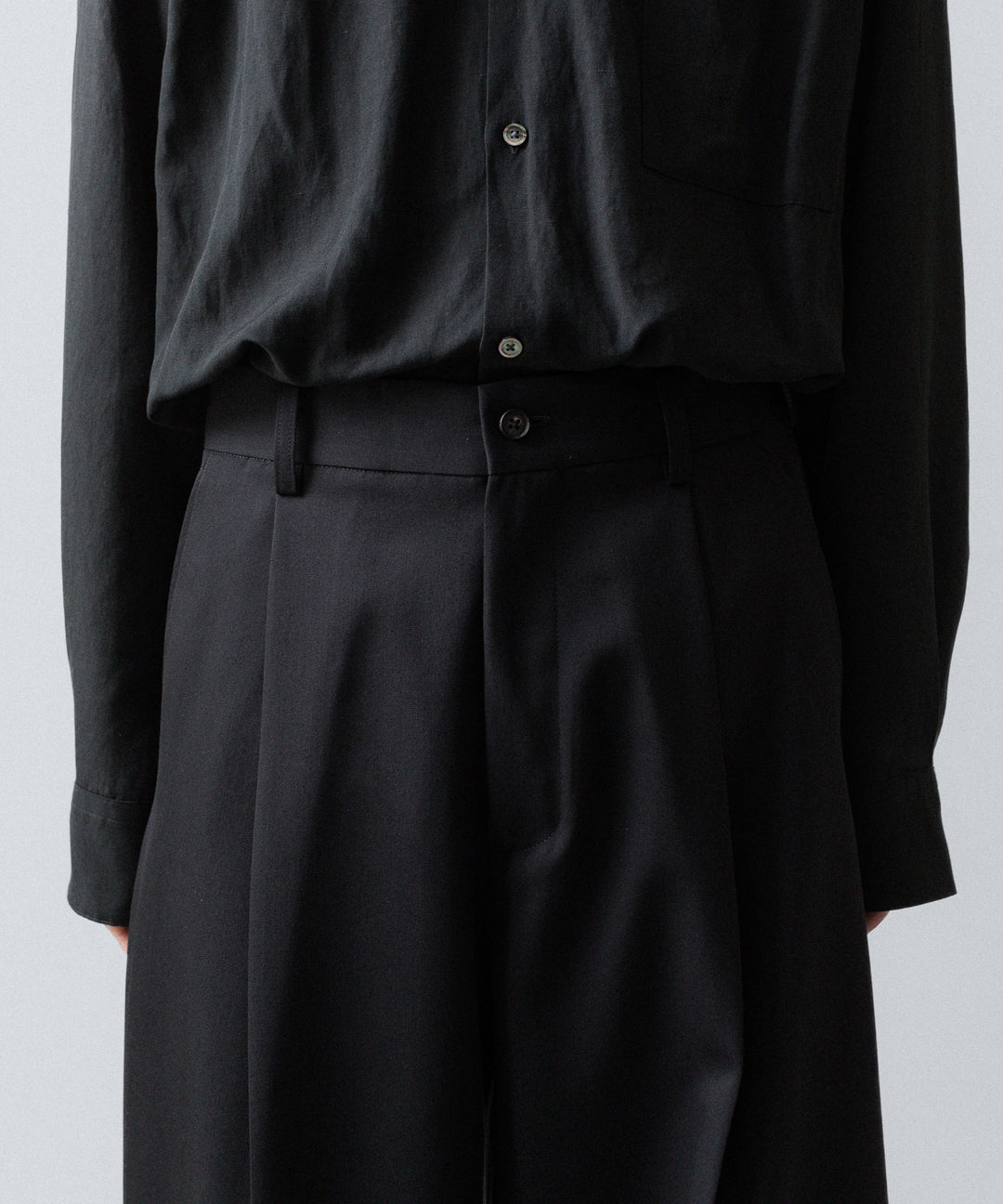 ssstein(シュタイン)のEXTRA WIDE TROUSERS (2/90 WOOL GABARDINE) - BLACKの公式通販サイトsession福岡セレクトショップ