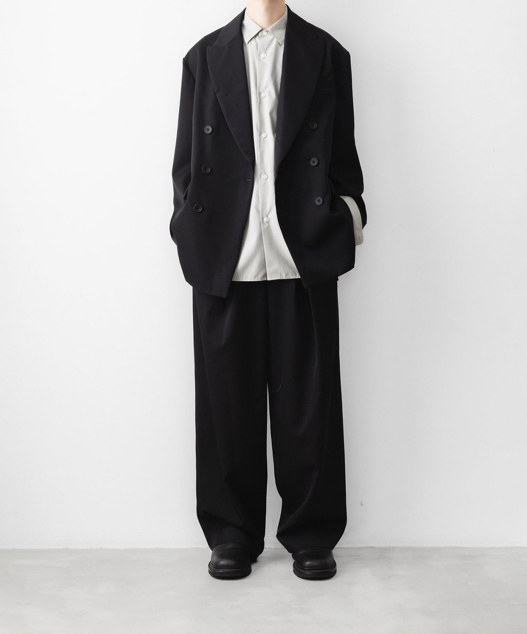 ssstein(シュタイン)の PIMA COTTON OVERSIZED REGULAR COLLAR SHIRT - OFF GREYの公式通販サイトsession福岡セレクトショップ