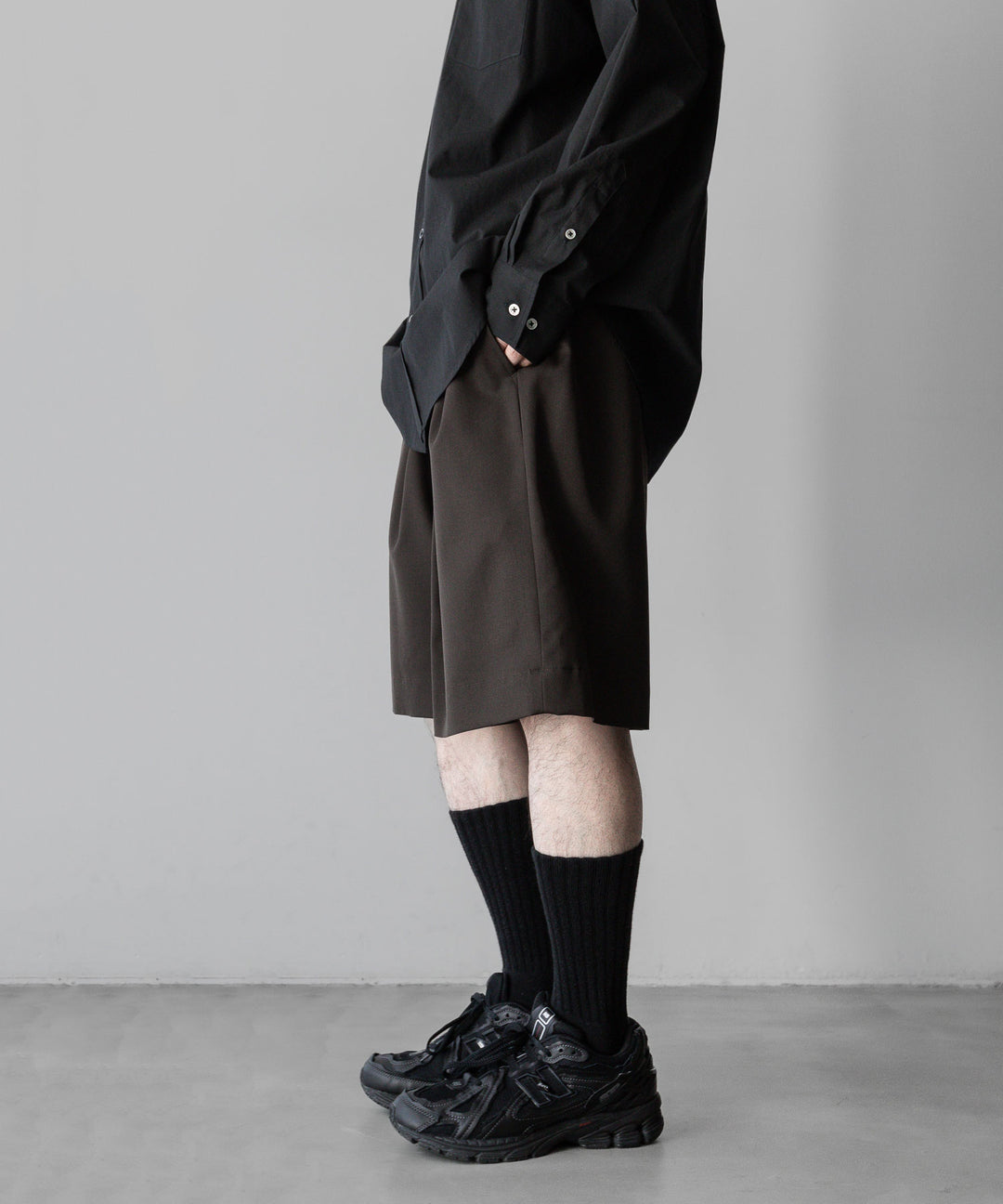 ssstein stein(シュタイン)の24SSコレクションWIDE EASY SHORT TROUSERSのMILITARY KHAKI 公式通販サイトsession福岡セレクトショップ