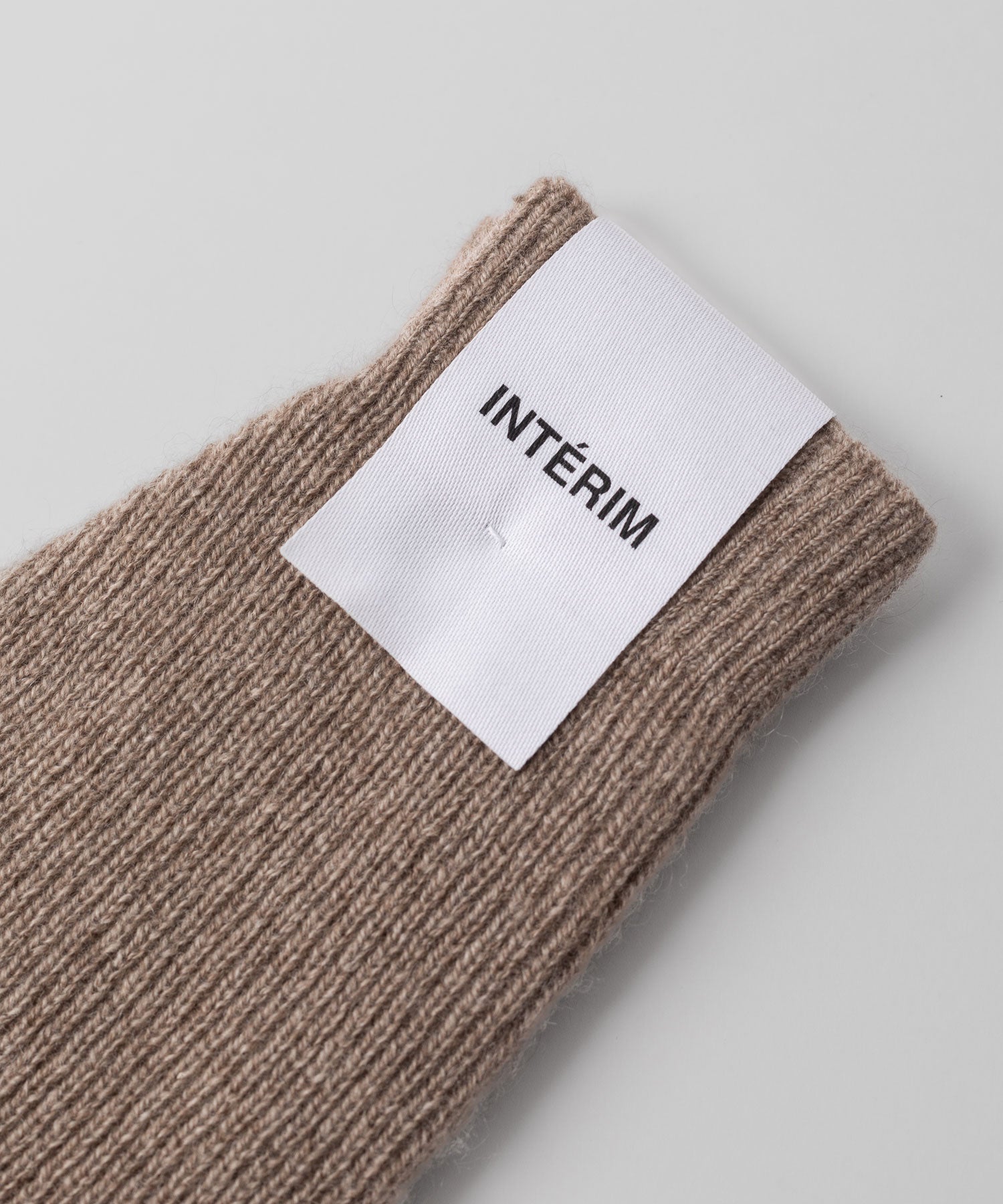 INTÉRIM(インテリム)のCASHMERE FINGERLESS GLOVES - N.BROWNの公式通販サイトsession福岡セレクトショップ