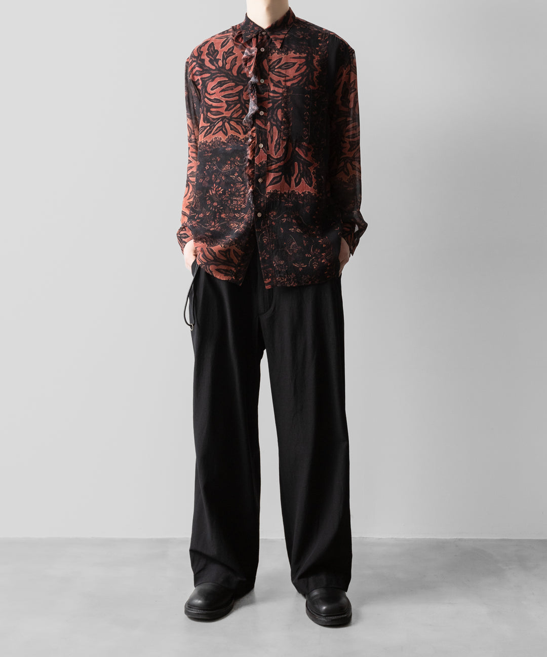 【ANTHEM A】BOTANICAL PRINT FRILL L/S SHIRT - BROWN