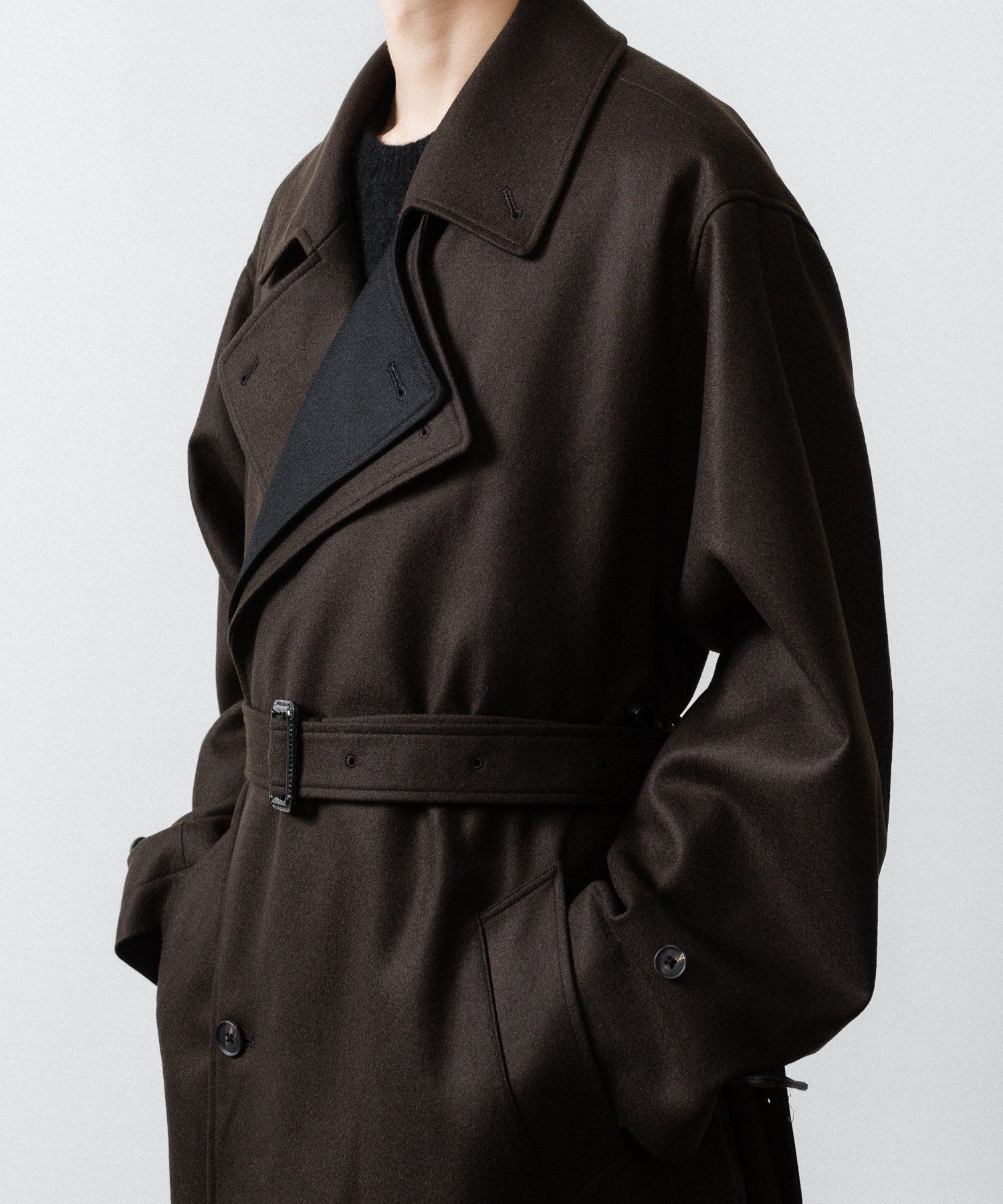 【ssstein】DOUBLE LAPELED DOUBLE BREASTED COAT - GREY BROWN