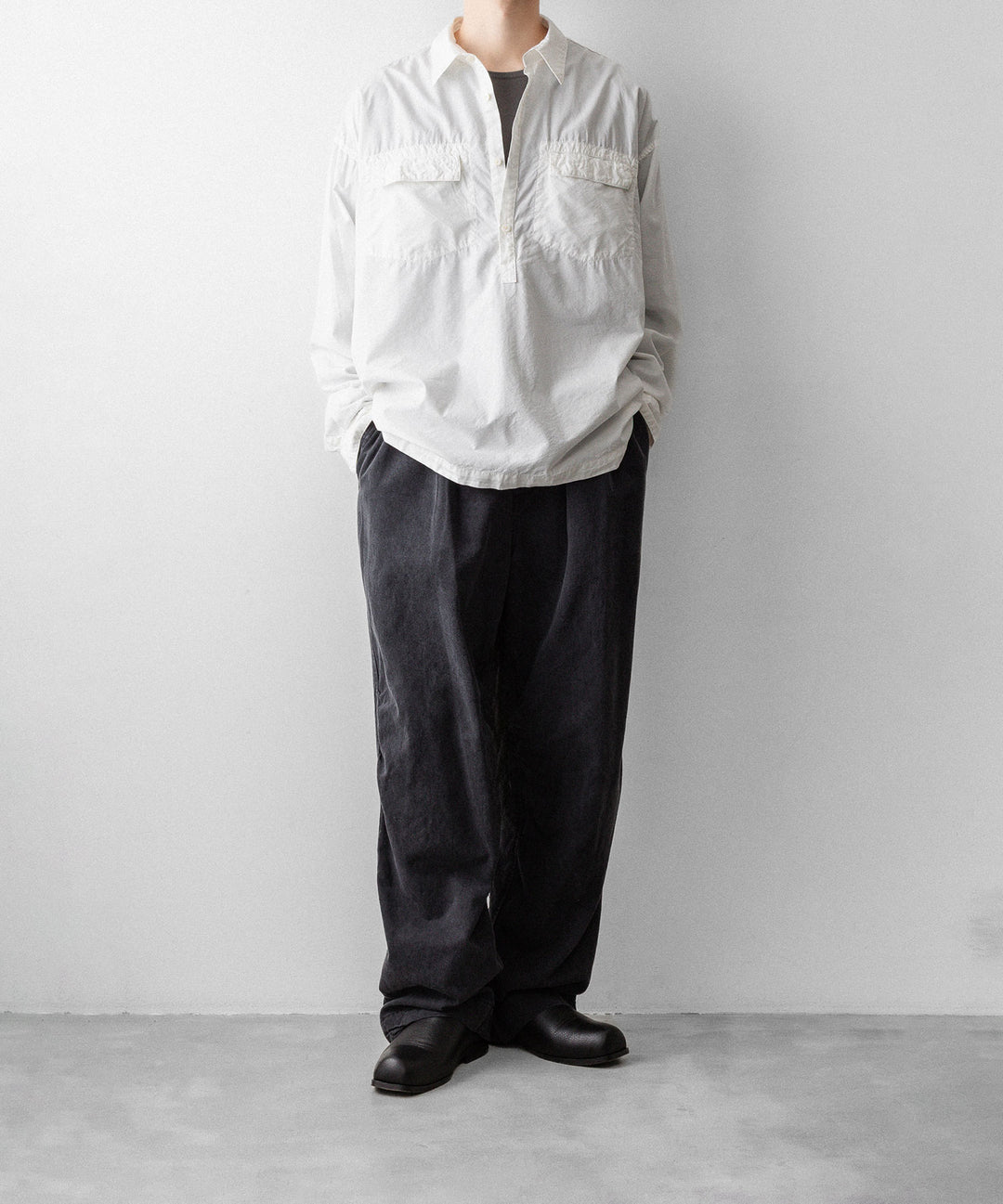 The Viridi-anneザ ヴィリディアンのCO/LY TYPEWRITER PO SHIRTのWHITE 公式通販サイトsession福岡セレクトショップ