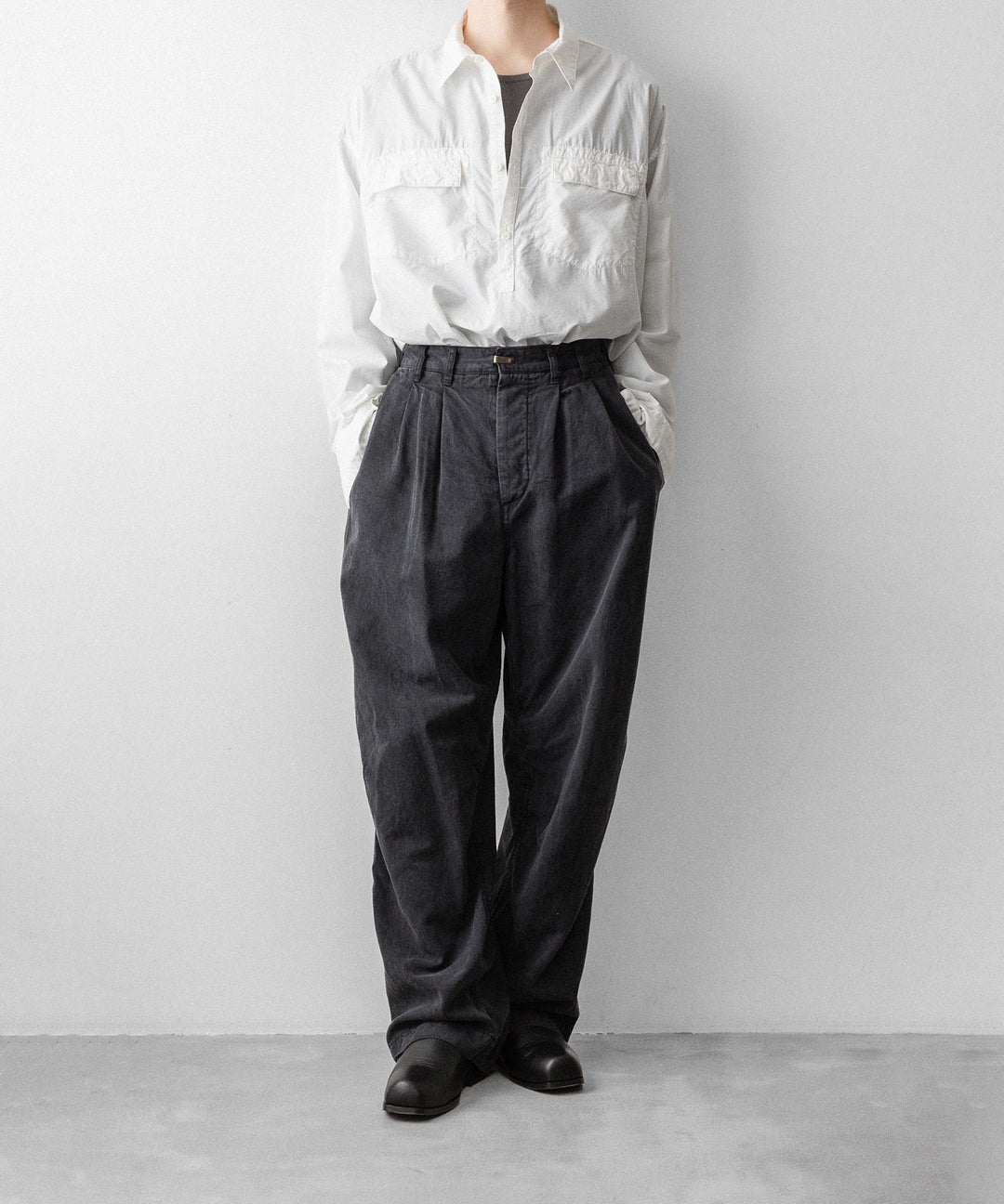 The Viridi-anneザ ヴィリディアンのCO/LY TYPEWRITER PO SHIRTのWHITE 公式通販サイトsession福岡セレクトショップ