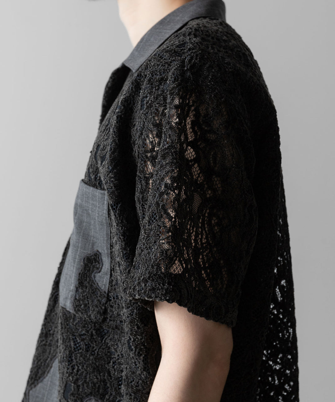 【ANTHEM A】COMBINE EMBROIDERY OPEN COLLAR SHIRT - TOP GRAY