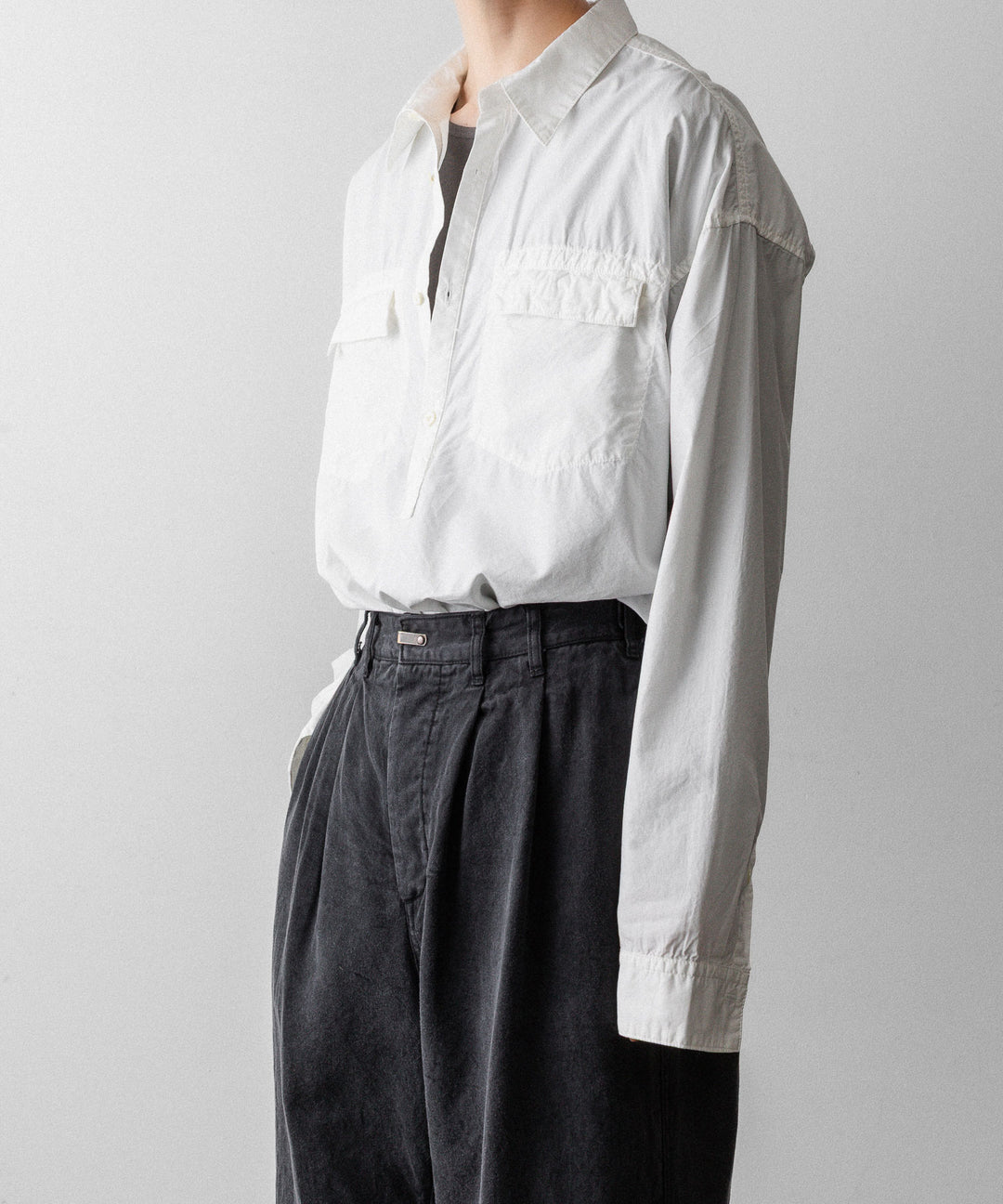 The Viridi-anneザ ヴィリディアンのCO/LY TYPEWRITER PO SHIRTのWHITE 公式通販サイトsession福岡セレクトショップ