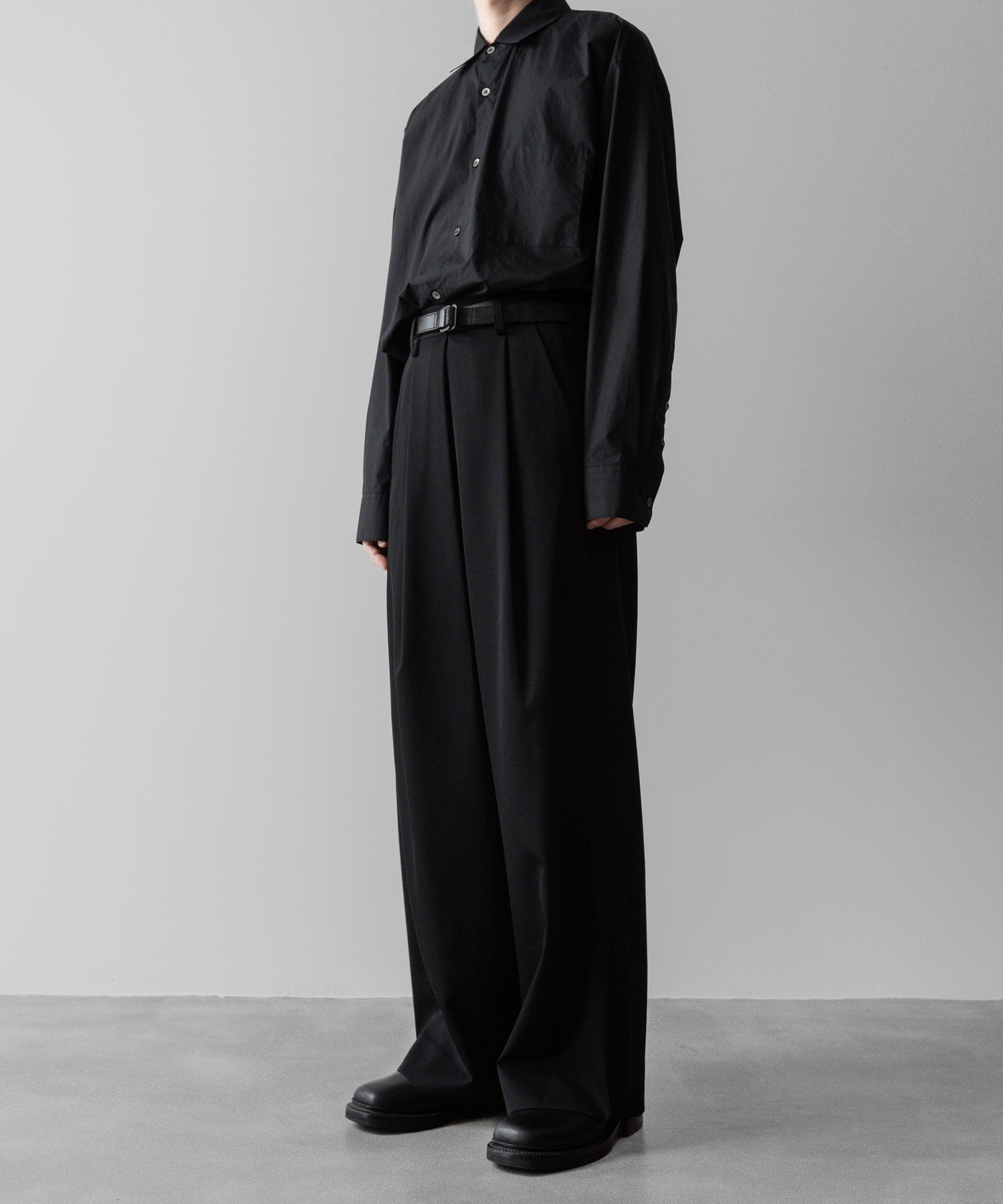 ssstein(シュタイン)の24AWコレクション OVERTUCKED EXTRA WIDE TROUSERS - BLACK 公式通販サイトsession福岡セレクトショップ