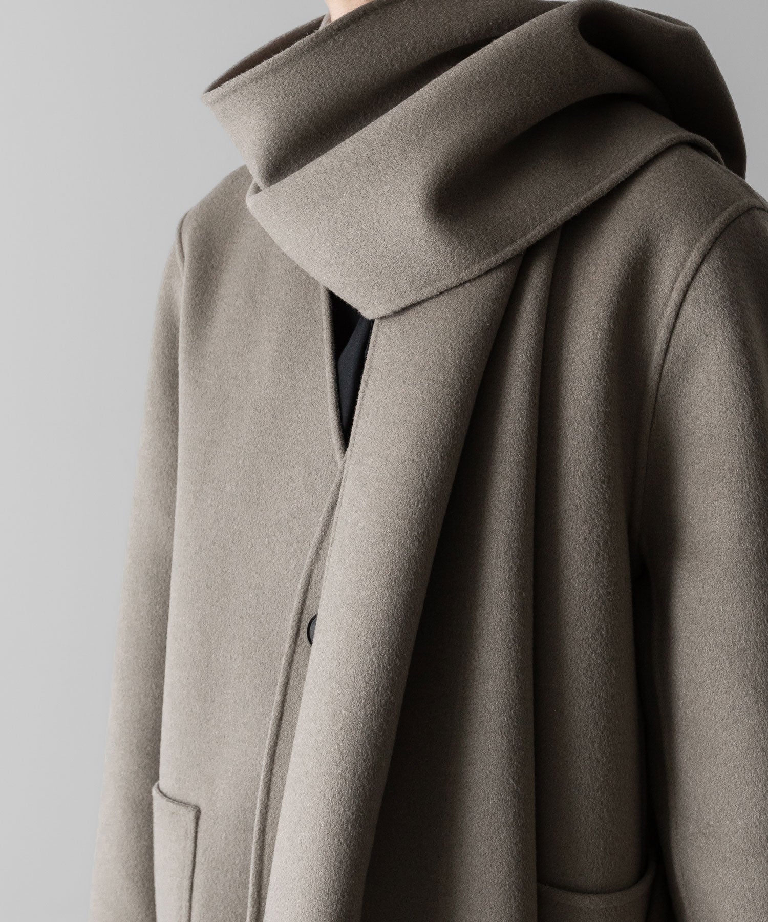 ssstein(シュタイン)のWOOL CASHMERE BEAVER REVERSIBLE STOLE JACKET - TAUPE GREYの公式通販サイトsession福岡セレクトショップ