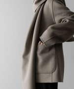 画像をギャラリービューアに読み込む, 【ssstein】WOOL CASHMERE BEAVER REVERSIBLE STOLE JACKET - TAUPE GREY
