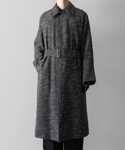 INTÉRIM(インテリム)のMELANGE DONEGAL HERRINGBONE HYPER BIG BELTED OVER COATのBLACKの公式通販サイトsession福岡セレクトショップ