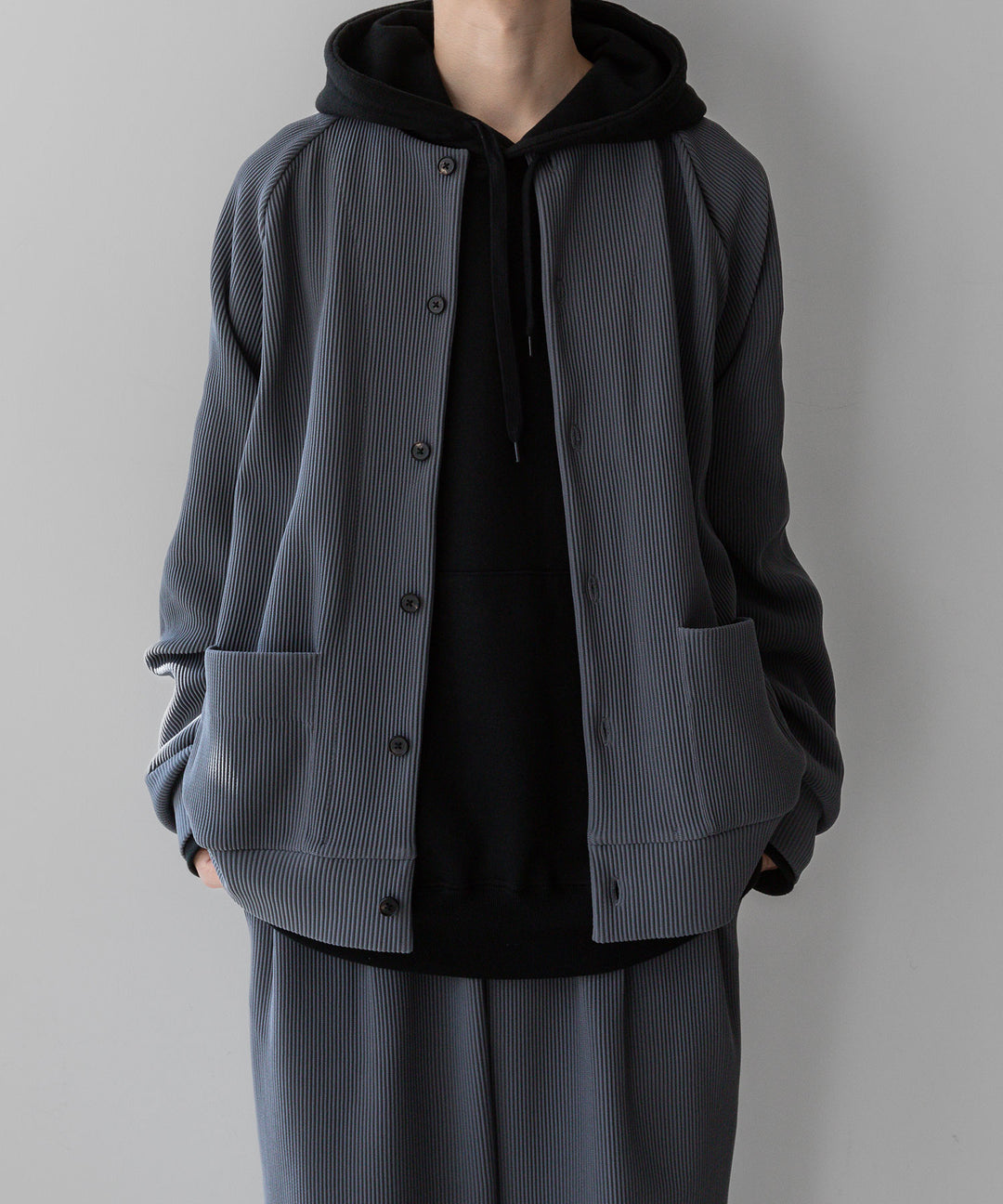 【stein】GRADATION PLEATS TWO TUCK TROUSERS - N.GREY シュタイン 23ss session セッション 福岡セレクトショップ