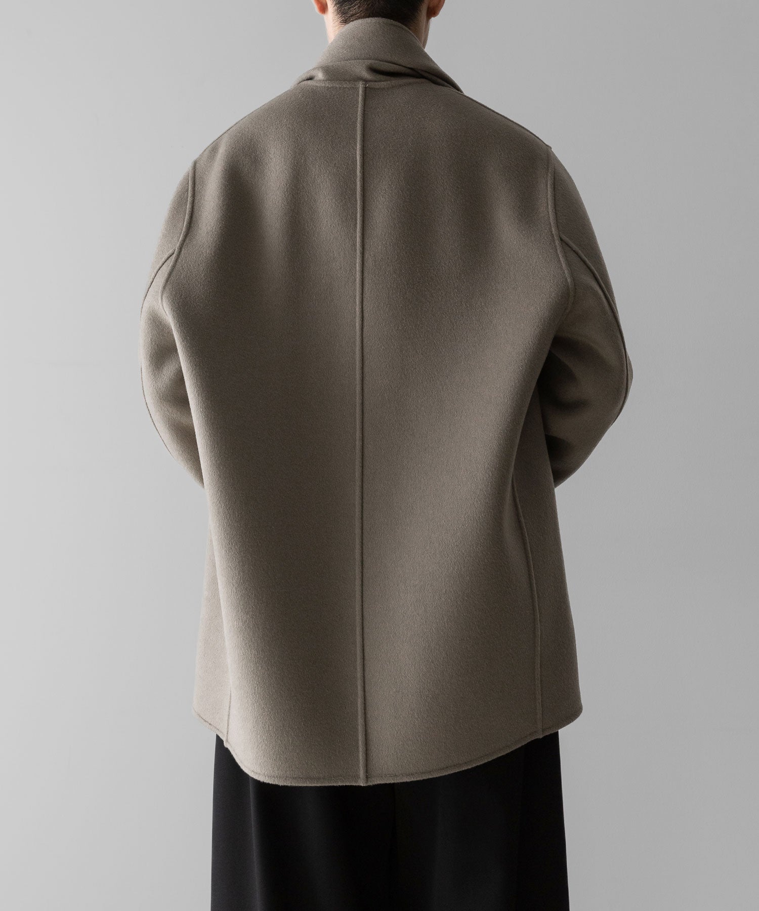 ssstein(シュタイン)のWOOL CASHMERE BEAVER REVERSIBLE STOLE JACKET - TAUPE GREYの公式通販サイトsession福岡セレクトショップ