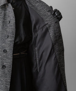 INTÉRIM(インテリム)のMELANGE DONEGAL HERRINGBONE HYPER BIG BELTED OVER COATのBLACKの公式通販サイトsession福岡セレクトショップ