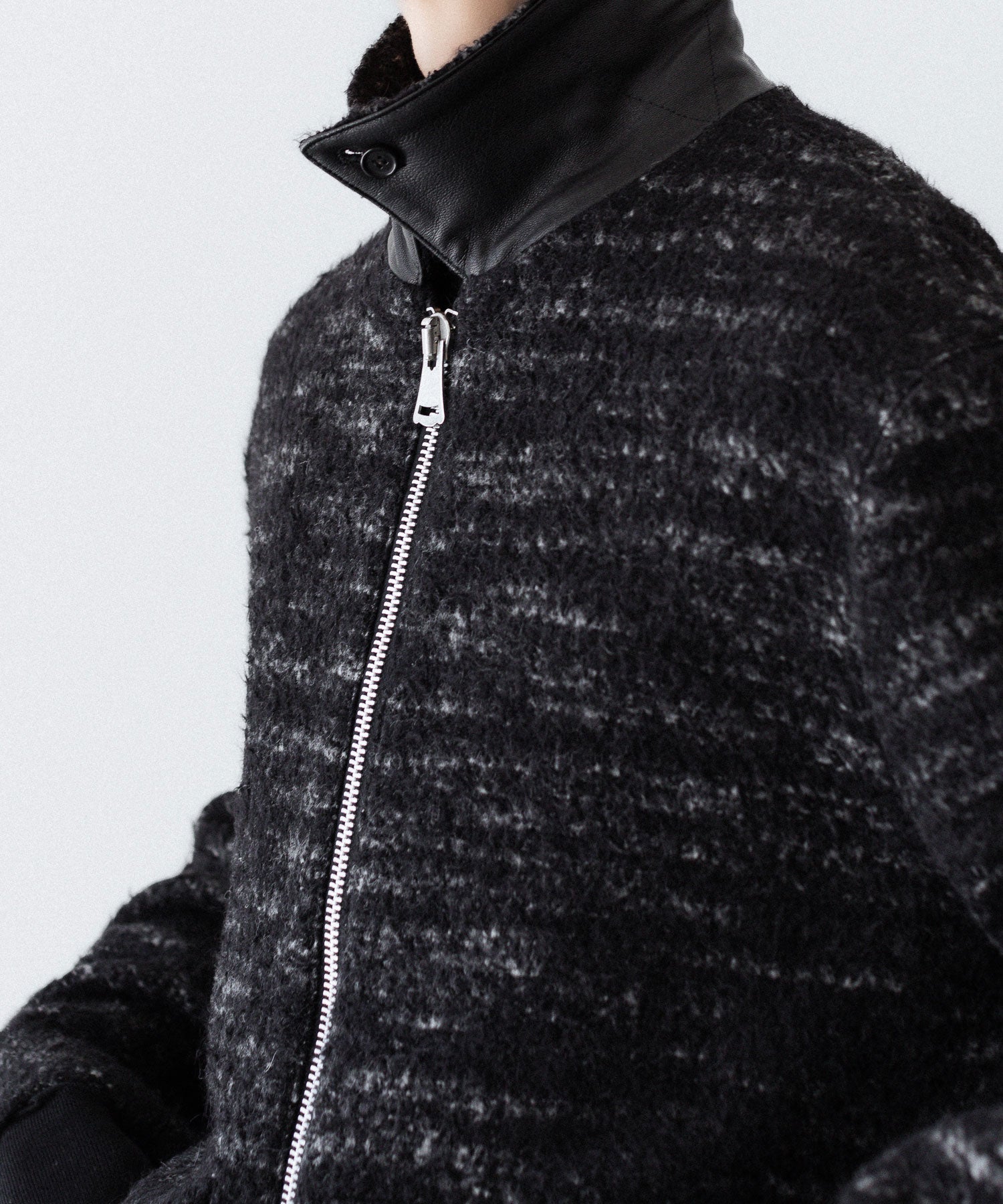 【INTÉRIM】DOUBLE FACE HAIRY BABY LAMA WOOL SPORTS JACKET - RAW BLACK