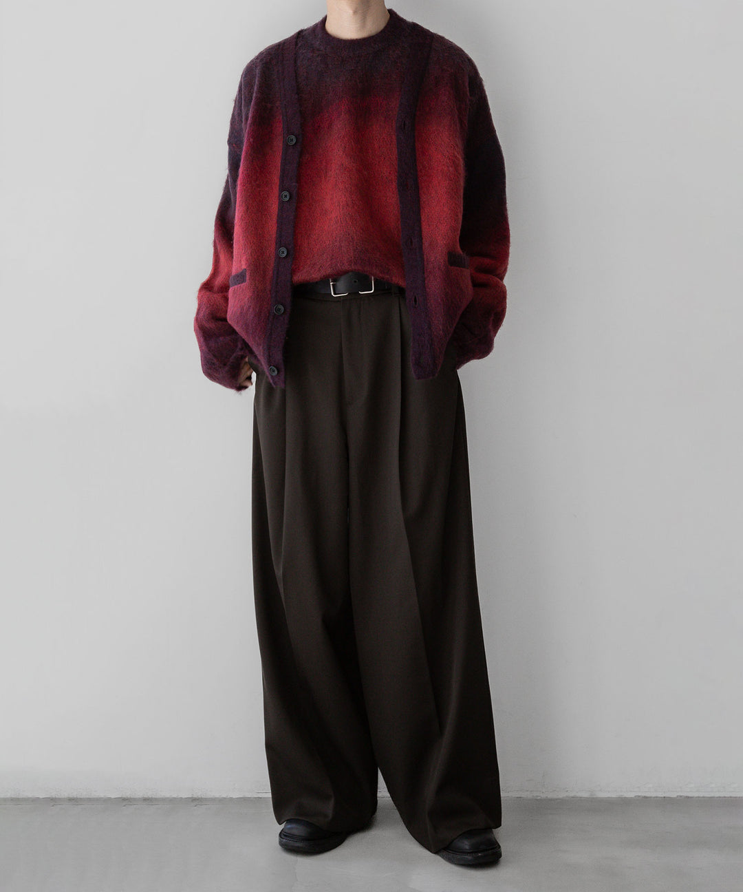 stein(シュタイン)の23AWコレクションOVERSIZED GRADATION MOHAIR LSのRED