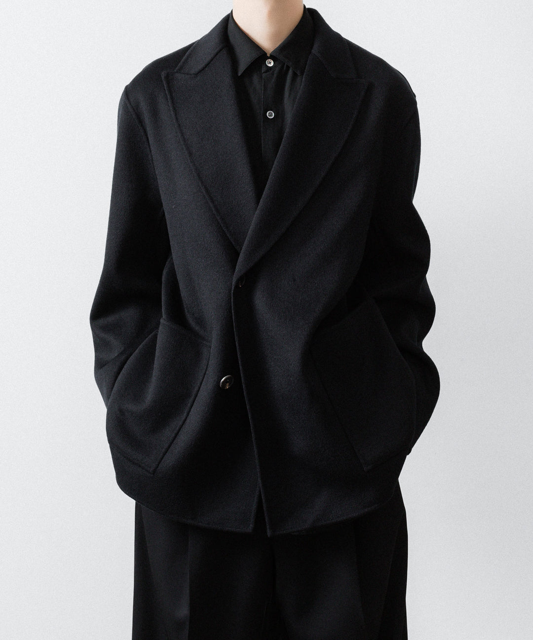 ssstein(シュタイン)のWOOL/CASHMERE REVERSIBLE PEAK LAPEL JACKET - BLACK × BLACKの公式通販サイトsession福岡セレクトショップ