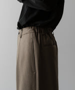 画像をギャラリービューアに読み込む, ssstein(シュタイン)の24AWコレクション EASY WIDE TROUSERS (2/72梳毛フラノ) - DARK BEIGE 公式通販サイトsession福岡セレクトショップ
