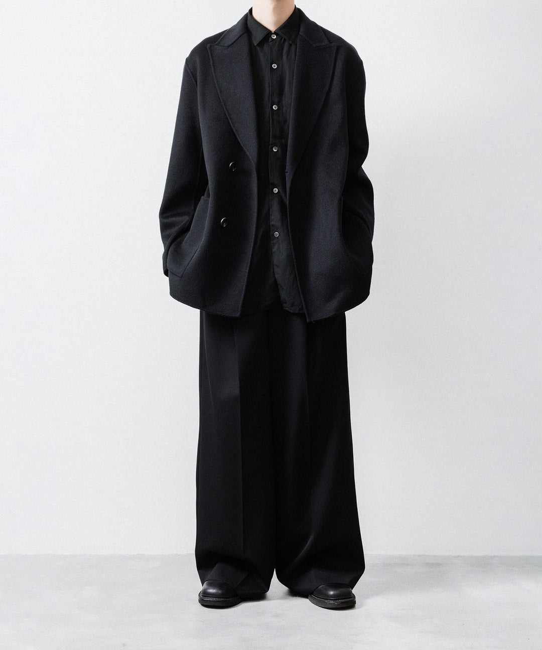 ssstein(シュタイン)のWOOL/CASHMERE REVERSIBLE PEAK LAPEL JACKET - BLACK × BLACKの公式通販サイトsession福岡セレクトショップ