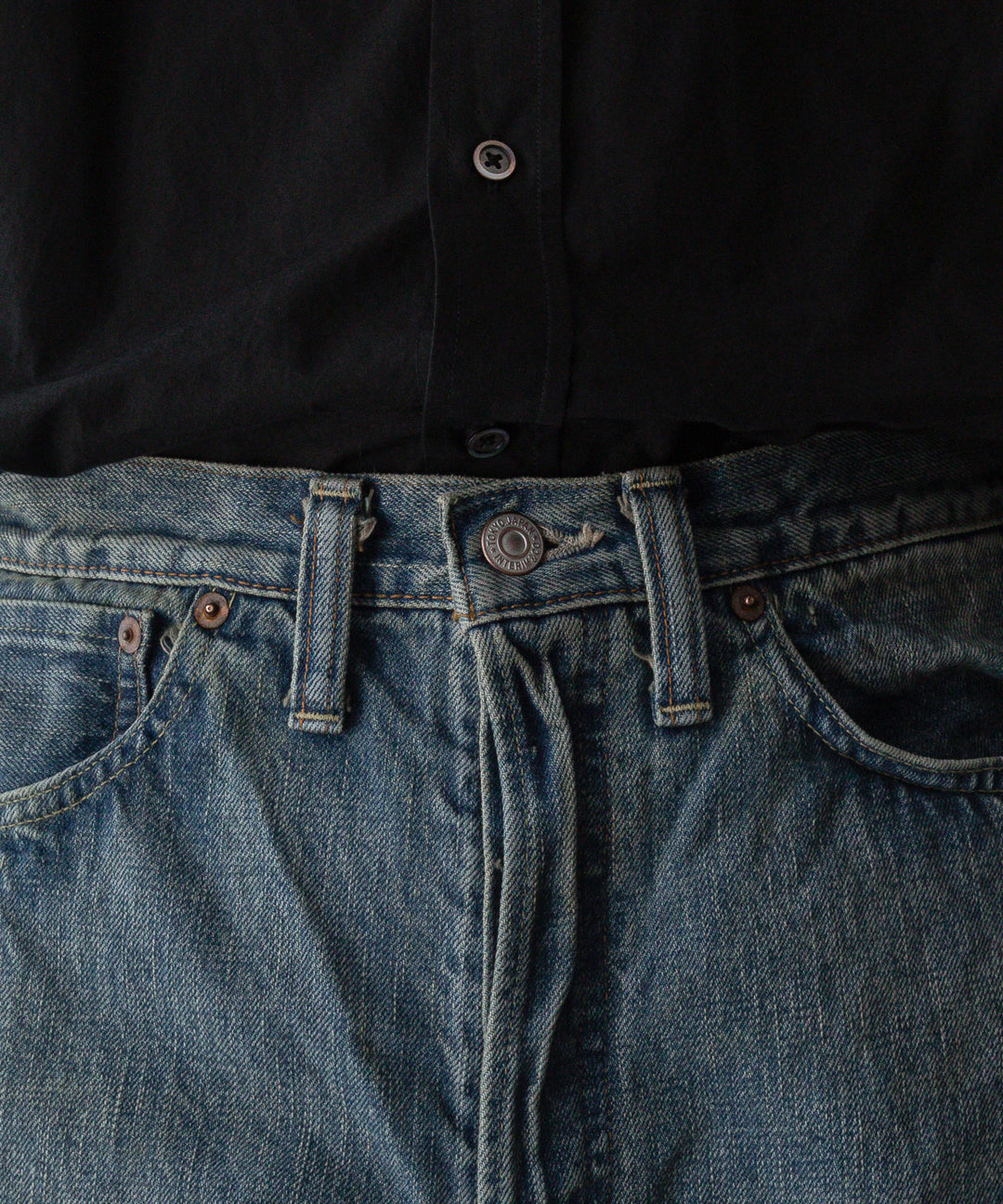 INTÉRIM - インテリムのVINTAGE WASHED "1937XX" SHUTTLE DENIM TROUSERSのSHABBYの公式通販サイトsession福岡セレクトショップ