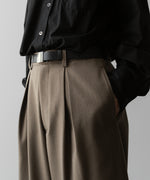 画像をギャラリービューアに読み込む, ssstein(シュタイン)の24AWコレクション EASY WIDE TROUSERS (2/72梳毛フラノ) - DARK BEIGE 公式通販サイトsession福岡セレクトショップ
