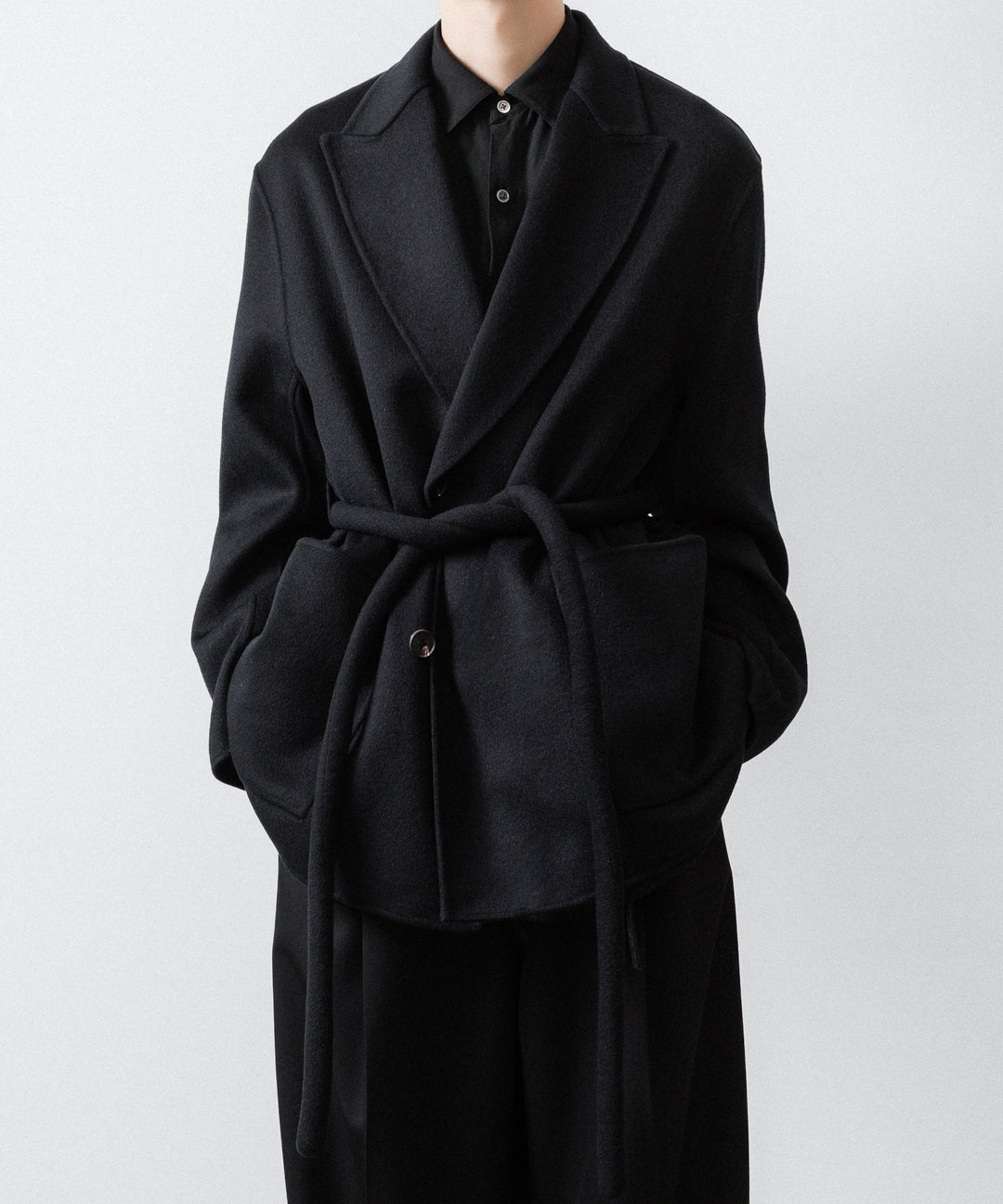 ssstein(シュタイン)のWOOL/CASHMERE REVERSIBLE PEAK LAPEL JACKET - BLACK × BLACKの公式通販サイトsession福岡セレクトショップ