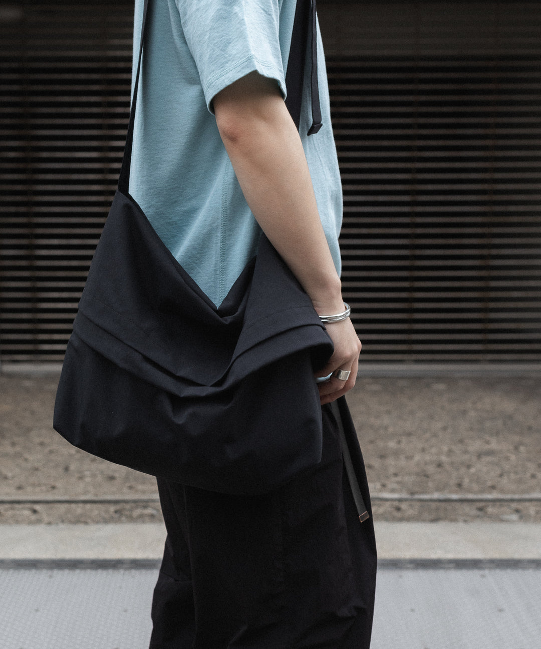 【KaILI】カイリ TRANSFORM BAG M - BLACK sessionセッション福岡セレクトショップ 公式通販サイト 